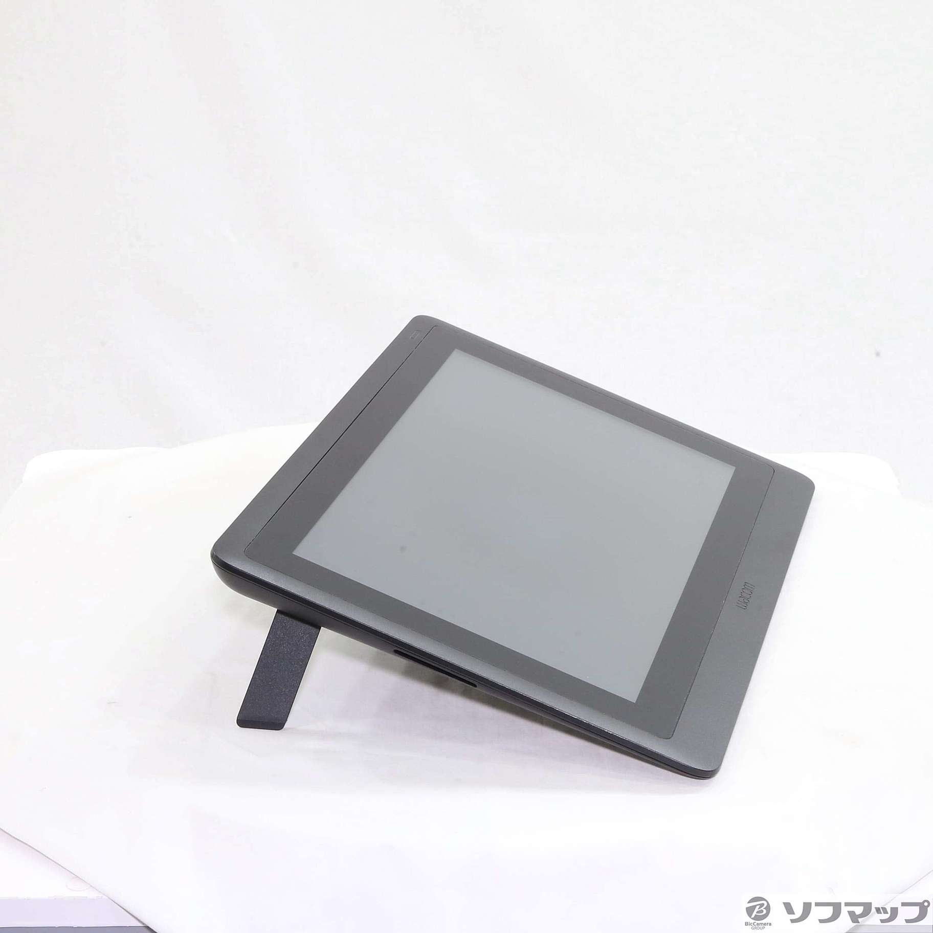 中古】セール対象品 Wacom Cintiq 16 DTK1660K1D DTK-1660／K1-DA