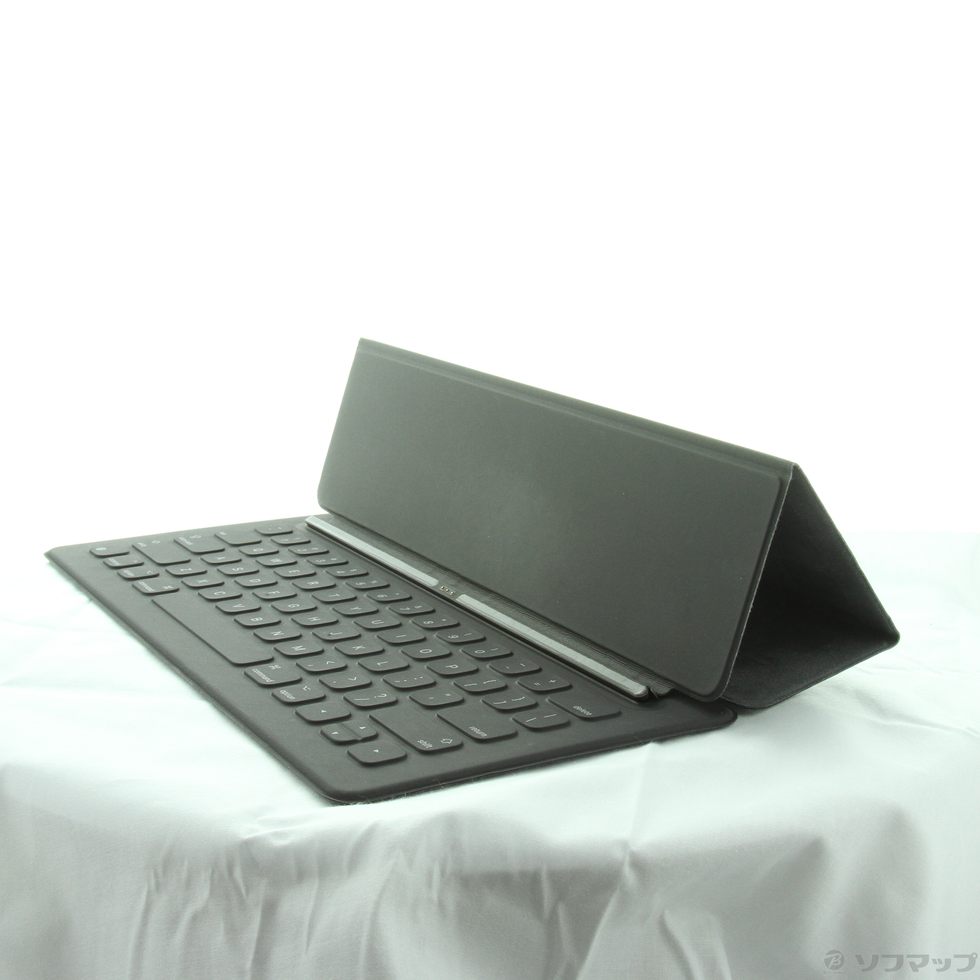 中古】12.9インチ iPad Pro用 Smart Keyboard 英語配列 MJYR2AM／A