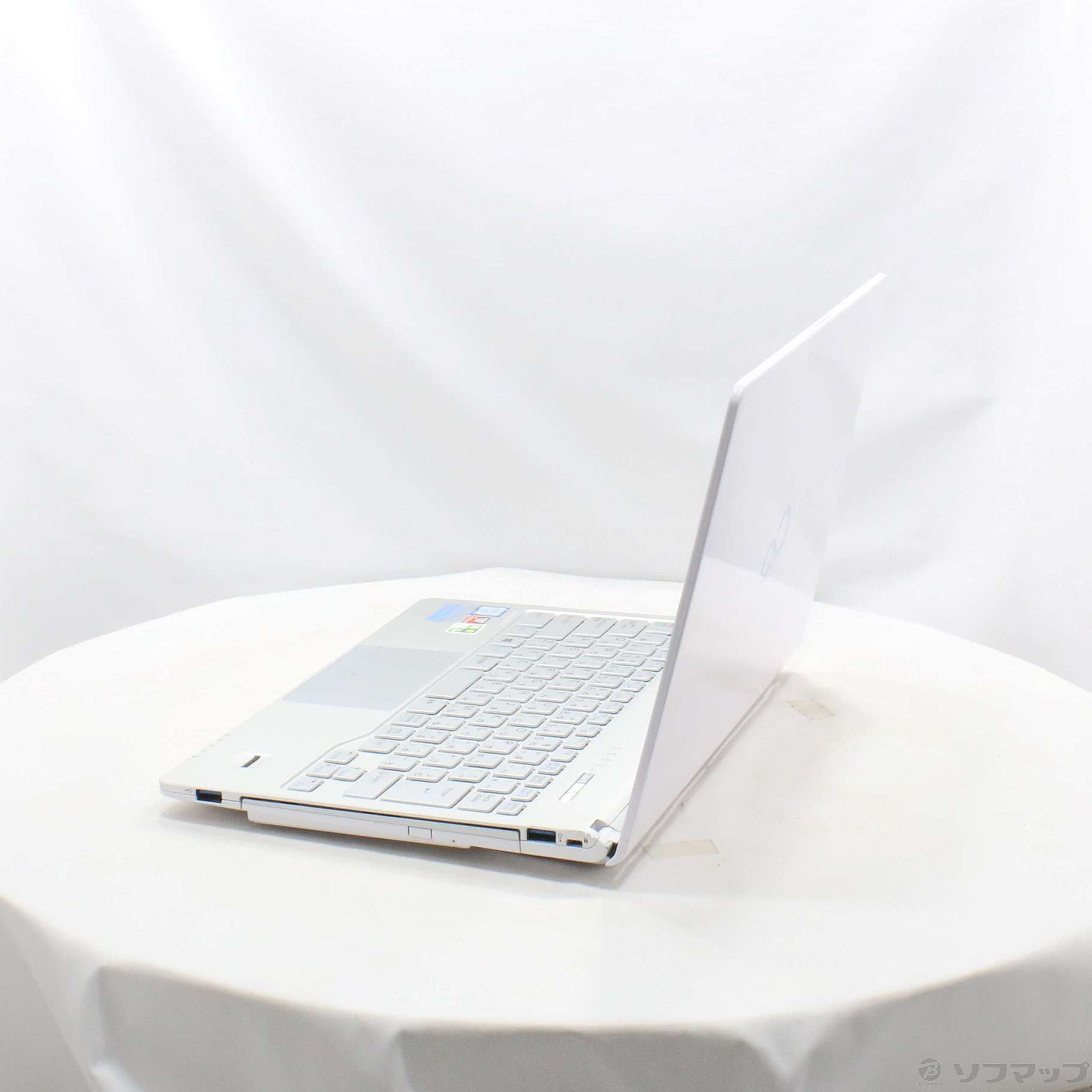 中古】格安安心パソコン LIFEBOOK SH75／W FMVS75WWP アーバンホワイト