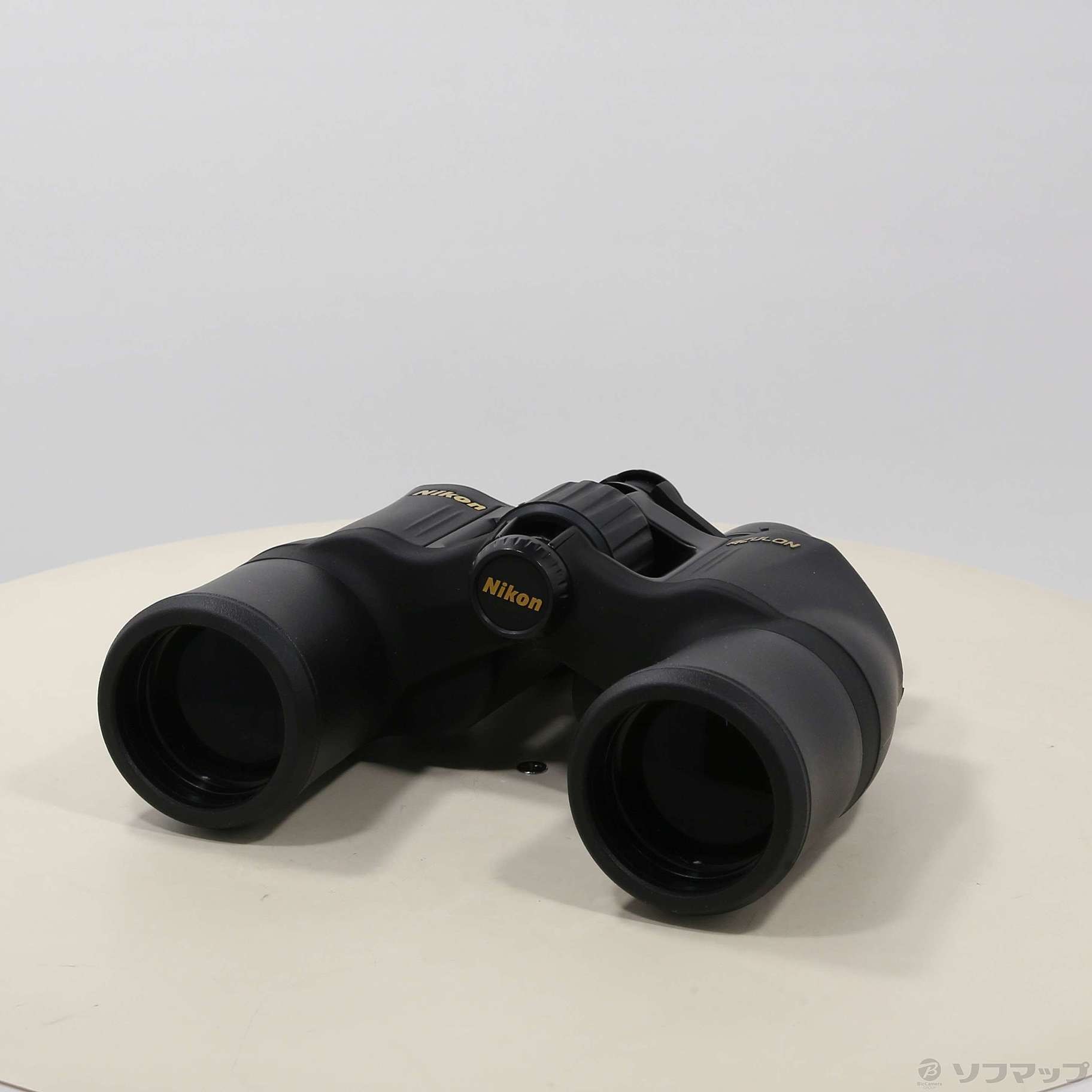 Nikon 双眼鏡　アキュロン A211 8x42