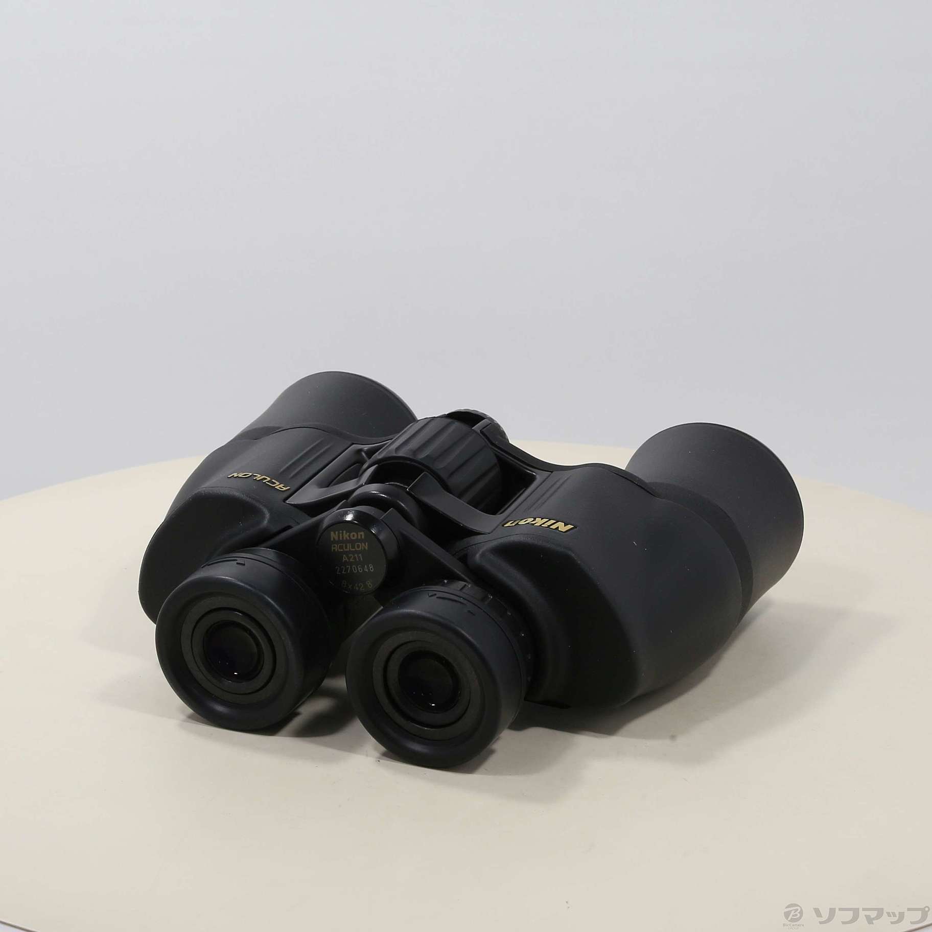 Nikon 双眼鏡　アキュロン A211 8x42