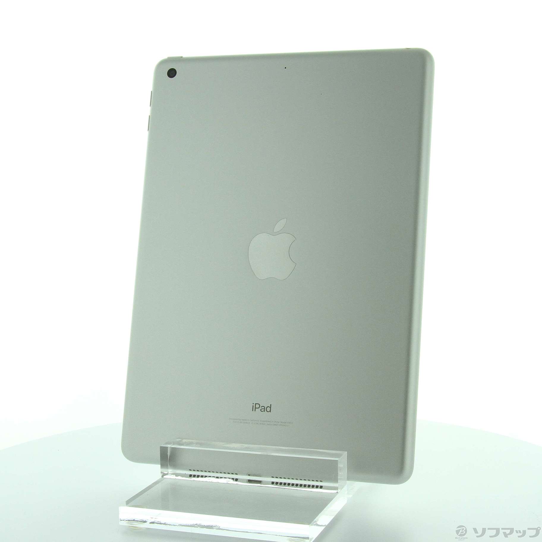 中古】iPad 第5世代 32GB シルバー MP2G2J／A Wi-Fi [2133049148971