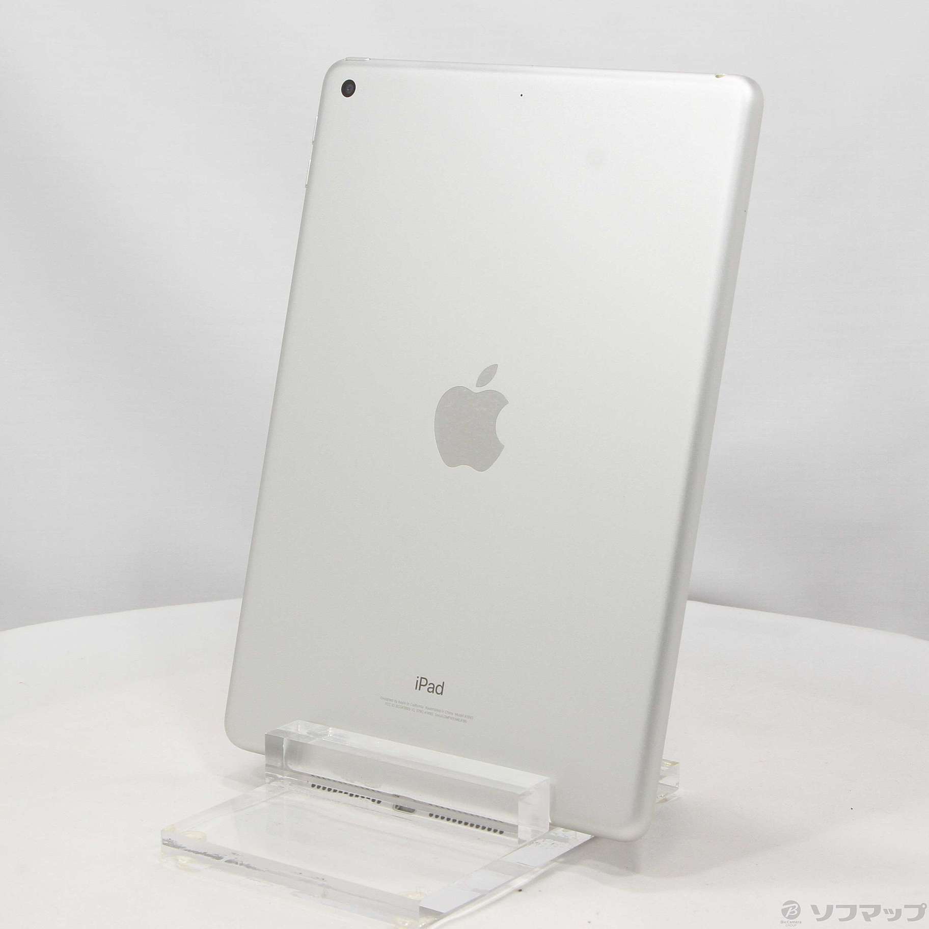 中古】iPad 第6世代 128GB シルバー MR7K2J／A Wi-Fi [2133049271310