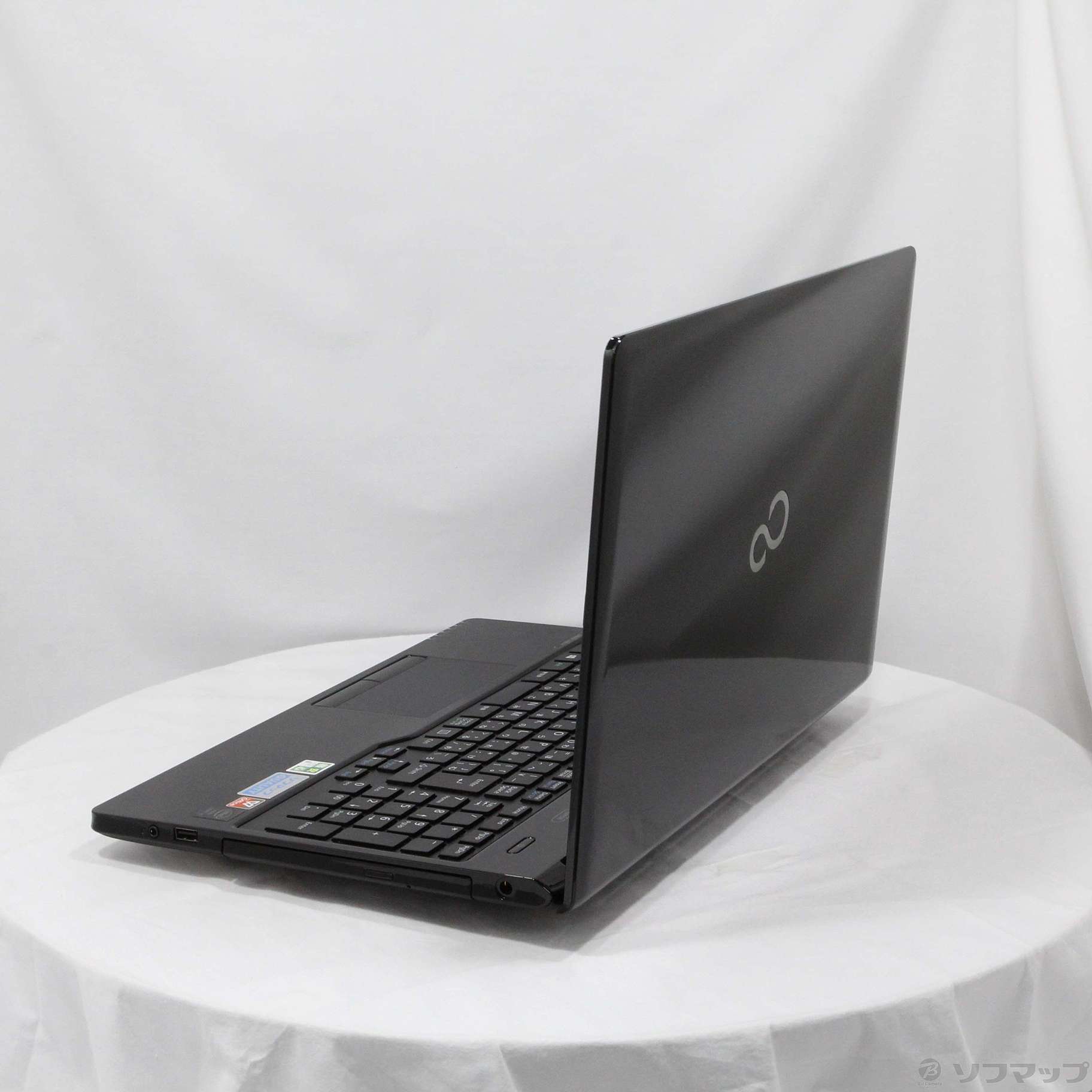 【中古】格安安心パソコン LIFEBOOK AH45／W FMVA45WB シャイニーブラック 〔Windows 10 ...