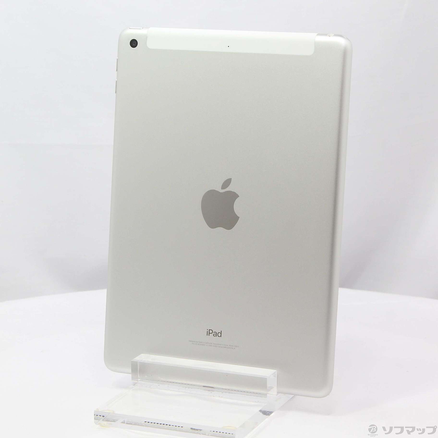 iPad 32GB シルバー 第5世代 ドコモ SIMフリー