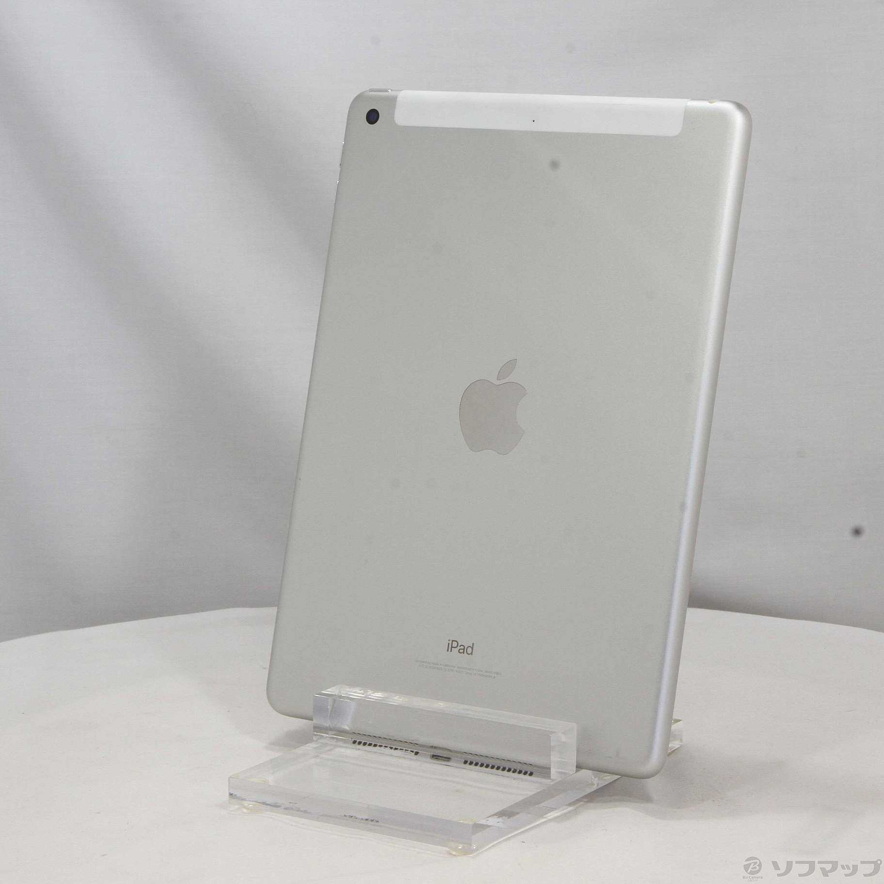 中古】iPad 第5世代 32GB シルバー MP1L2J／A docomoロック解除SIM