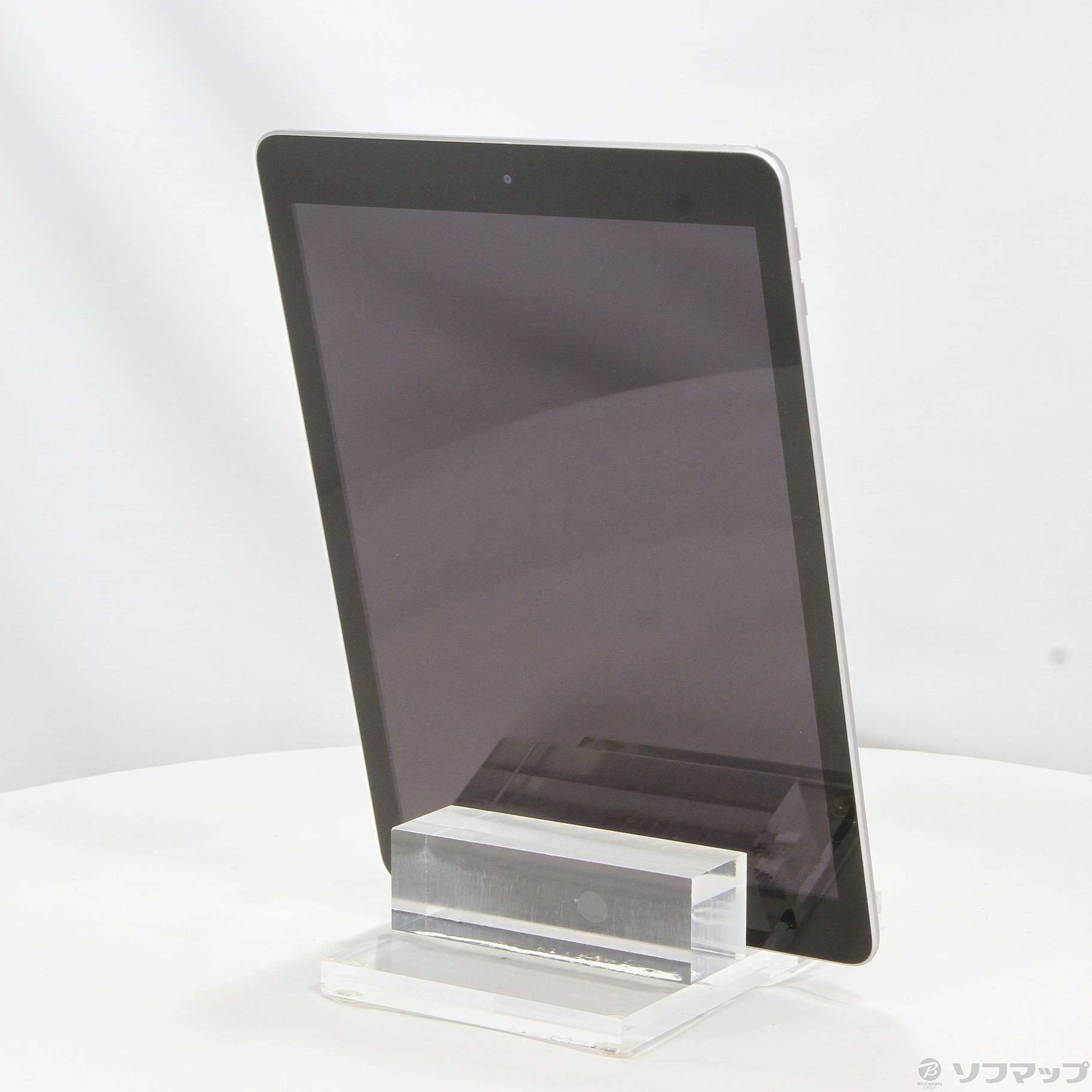 中古】iPad 第5世代 32GB スペースグレイ MP2F2J／A Wi-Fi