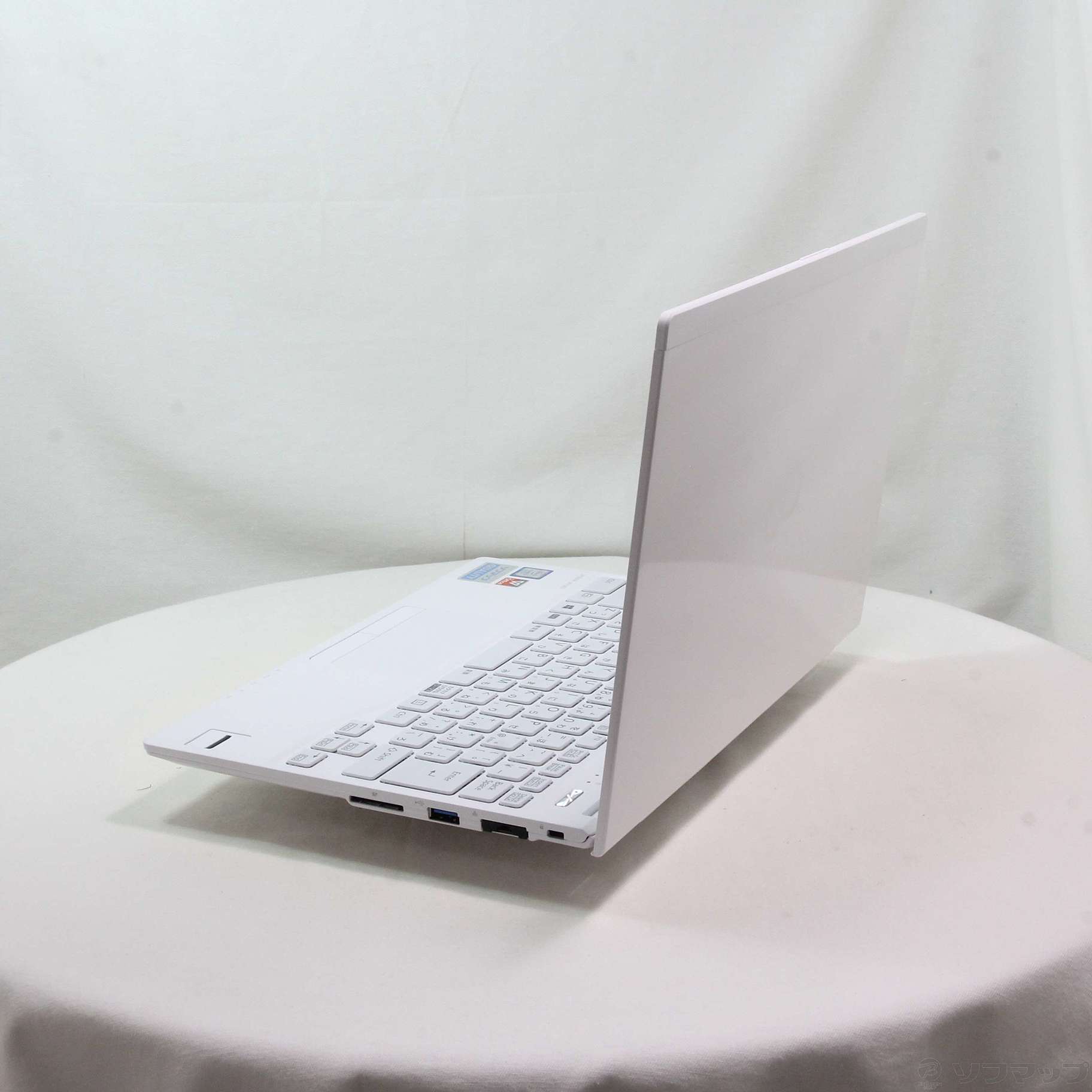 FUJITSU FMVU7B3WD1 LIFEBOOK UH75/B3 Core i7 8550U 1.80GHz 4GB