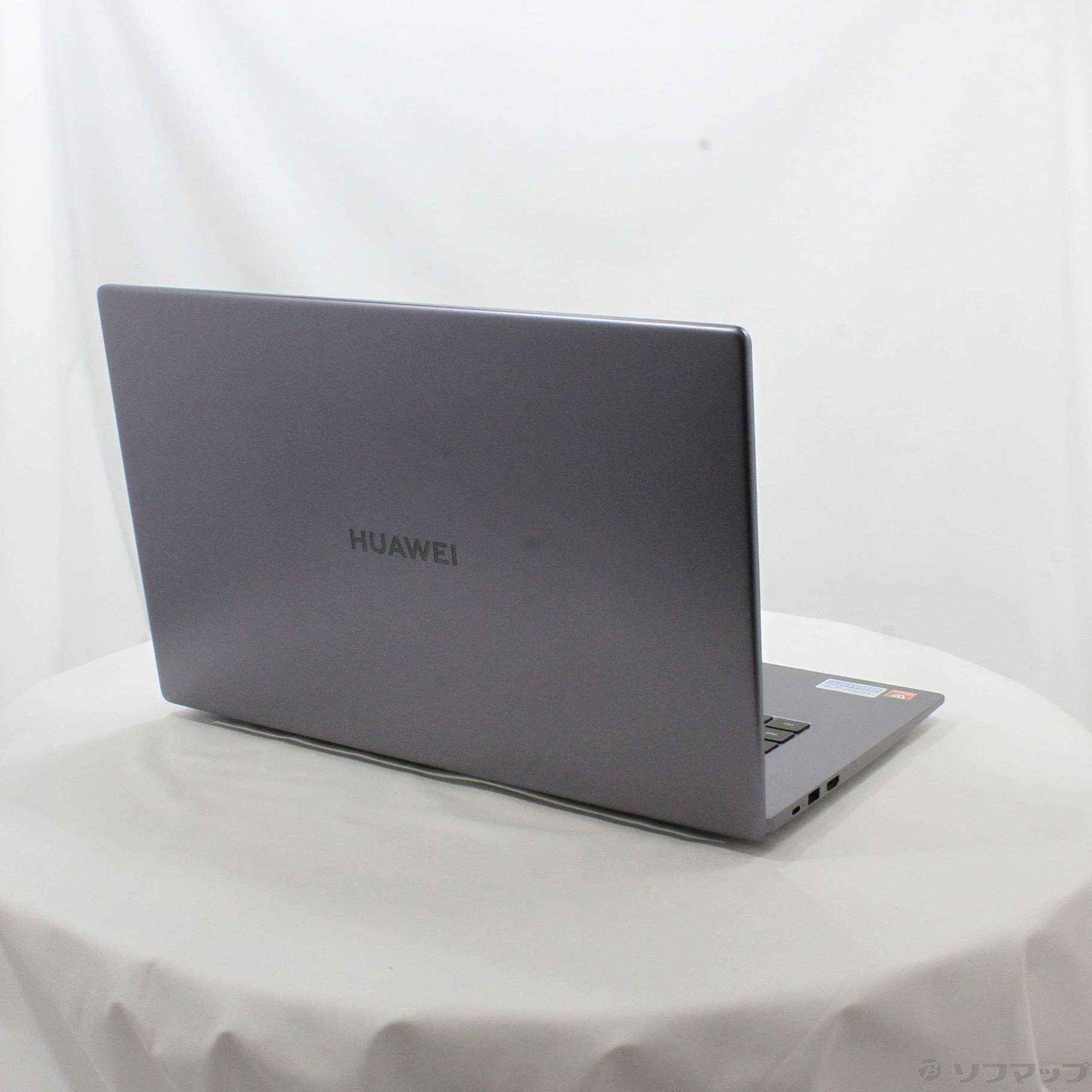 HUAWEI MateBook D 15 Ryzen7 8GB SSD512GB