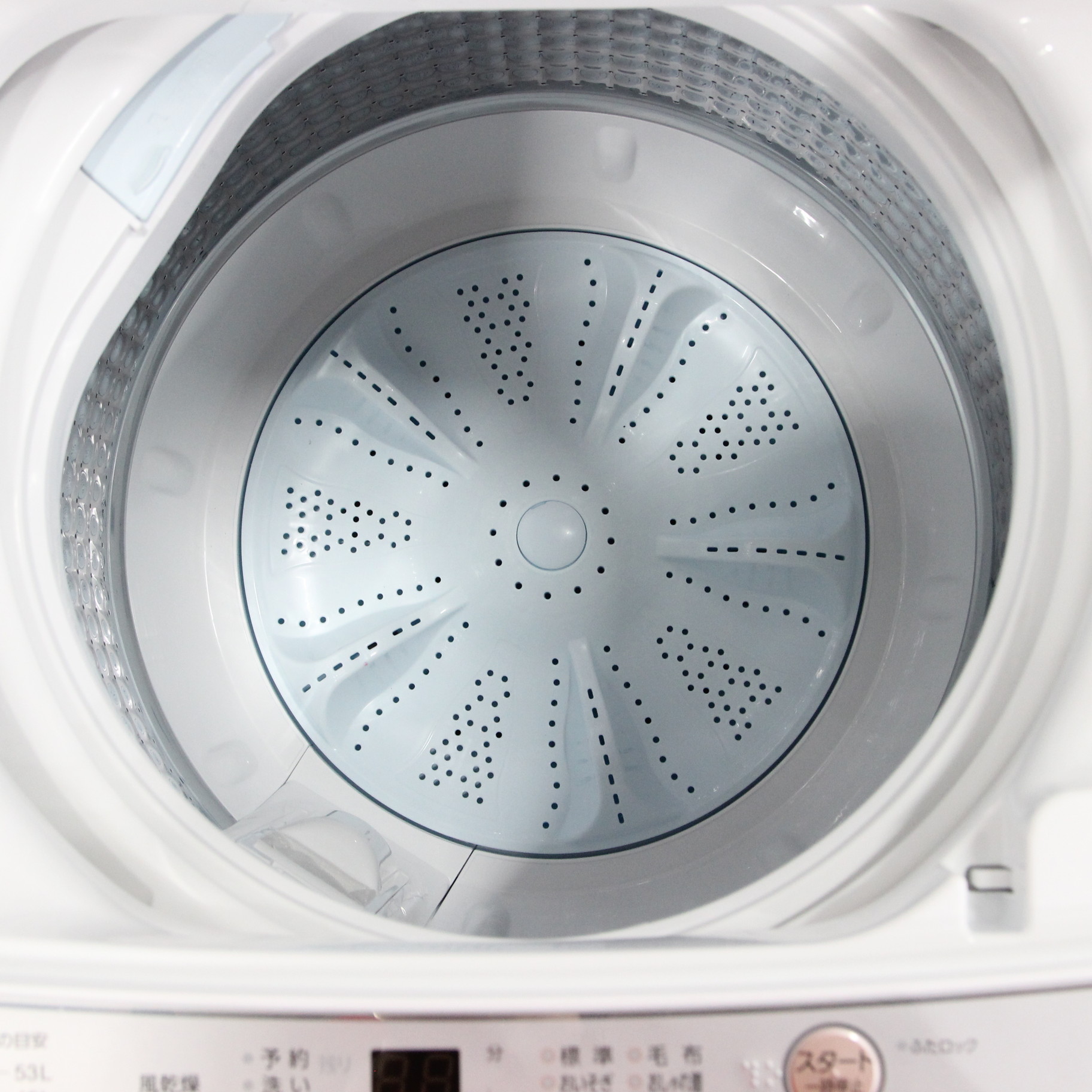 中古】〔展示品〕 全自動洗濯機６kg ﾎﾜｲﾄ AQW-S6N(W) ［洗濯6.0kg ／上