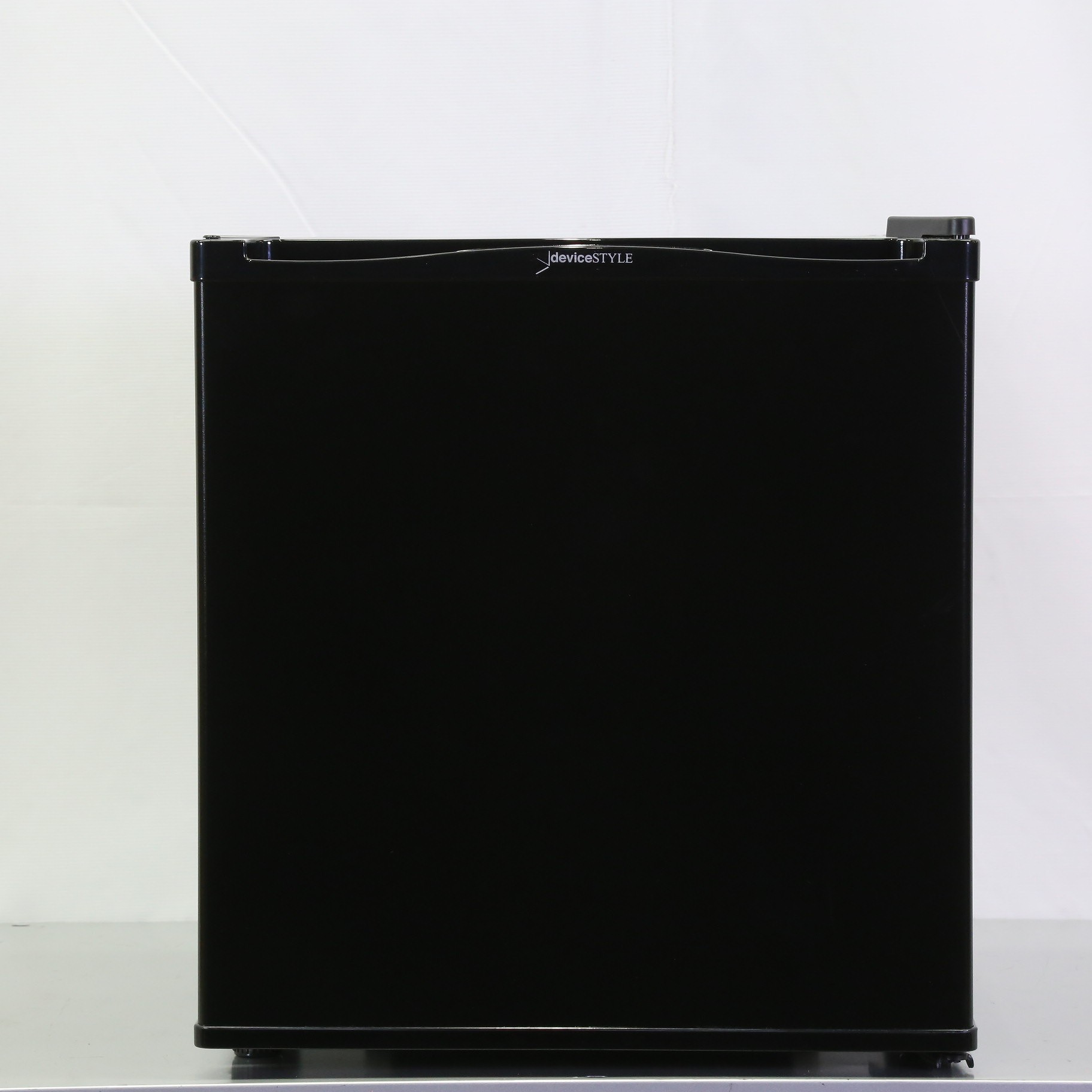 〔展示品〕 冷蔵庫 ブラック RA-P20-K ［約40.2cm ／1ドア ／右開きタイプ ／20L ／2017年］