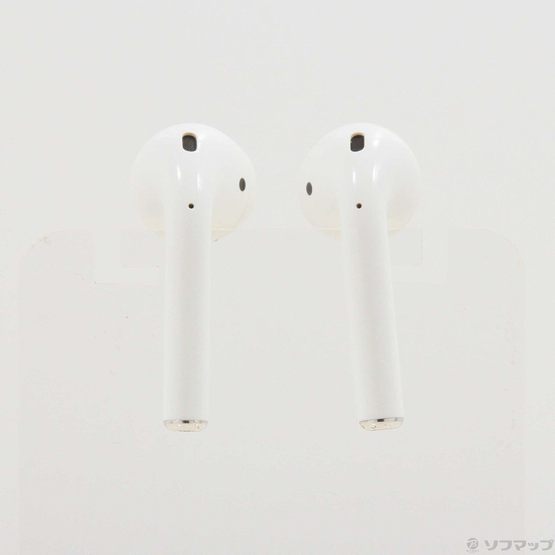 中古品〕 AirPods 第2世代 with Charging Case MV7N2J／A｜の通販は