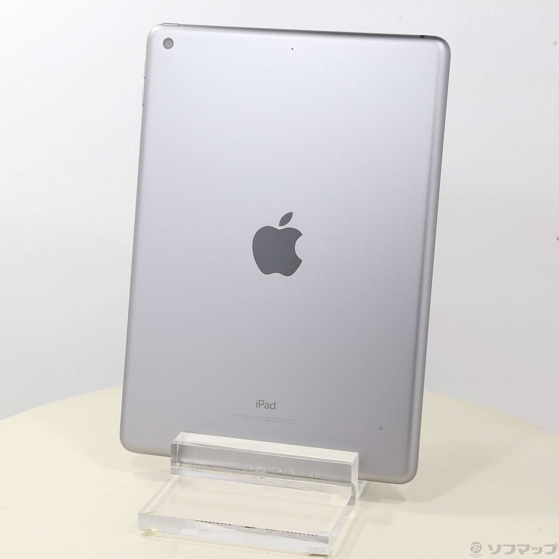 特価限定 美品✨ipad 第6世代✨シルバー✨革製カバー付き✨初期化済み 