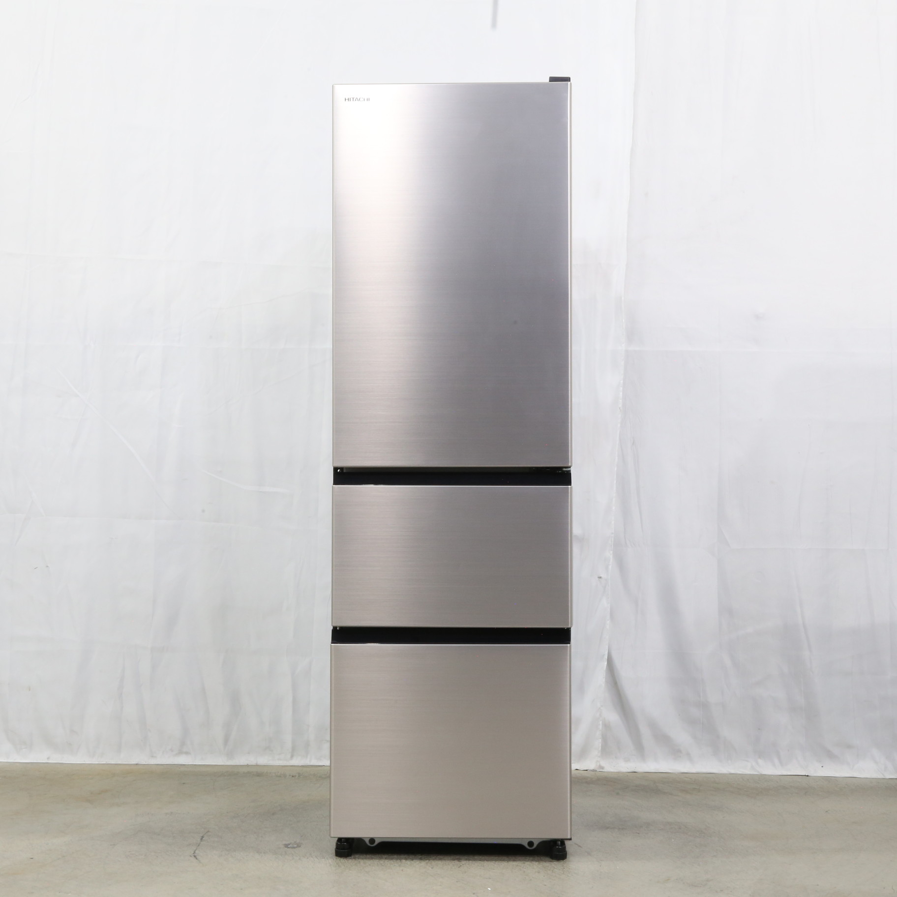 中古】〔展示品〕 冷蔵庫 ライトゴールド R-V32SV-N ［約54cm ／3ドア