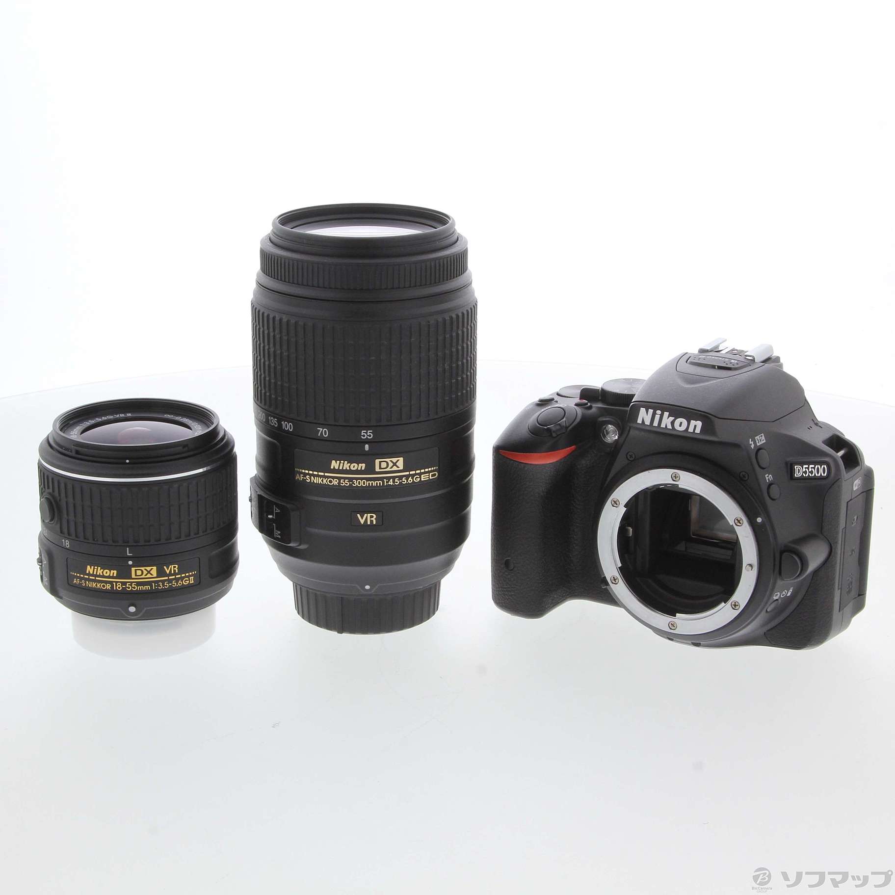 Nikon D5500ズームレンズキット＋Nikon単焦点レンズ付 - デジタルカメラ