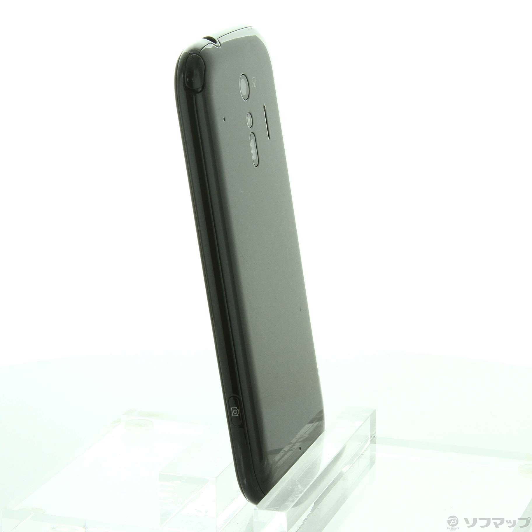 中古】らくらくスマートフォン me 32GB ブラック F-01L docomoロック