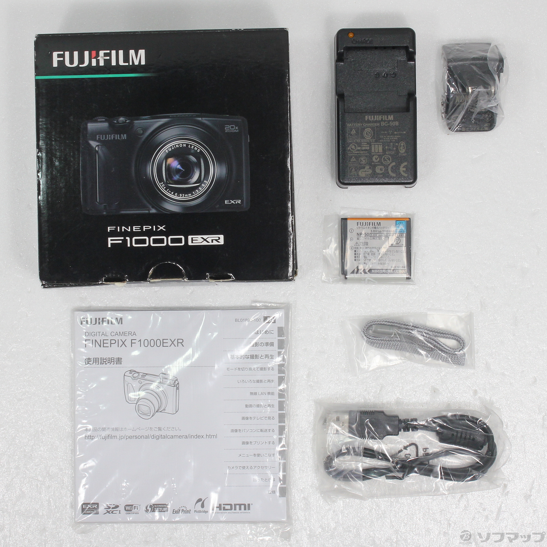 FinePix F1000EXR WH (1600万画素／20倍／ホワイト／SDXC)