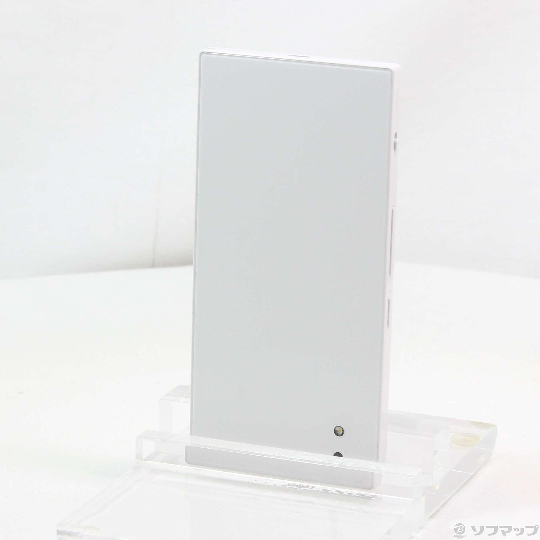 中古】MONO 32GB ホワイト MO-01K docomoロック解除SIMフリー