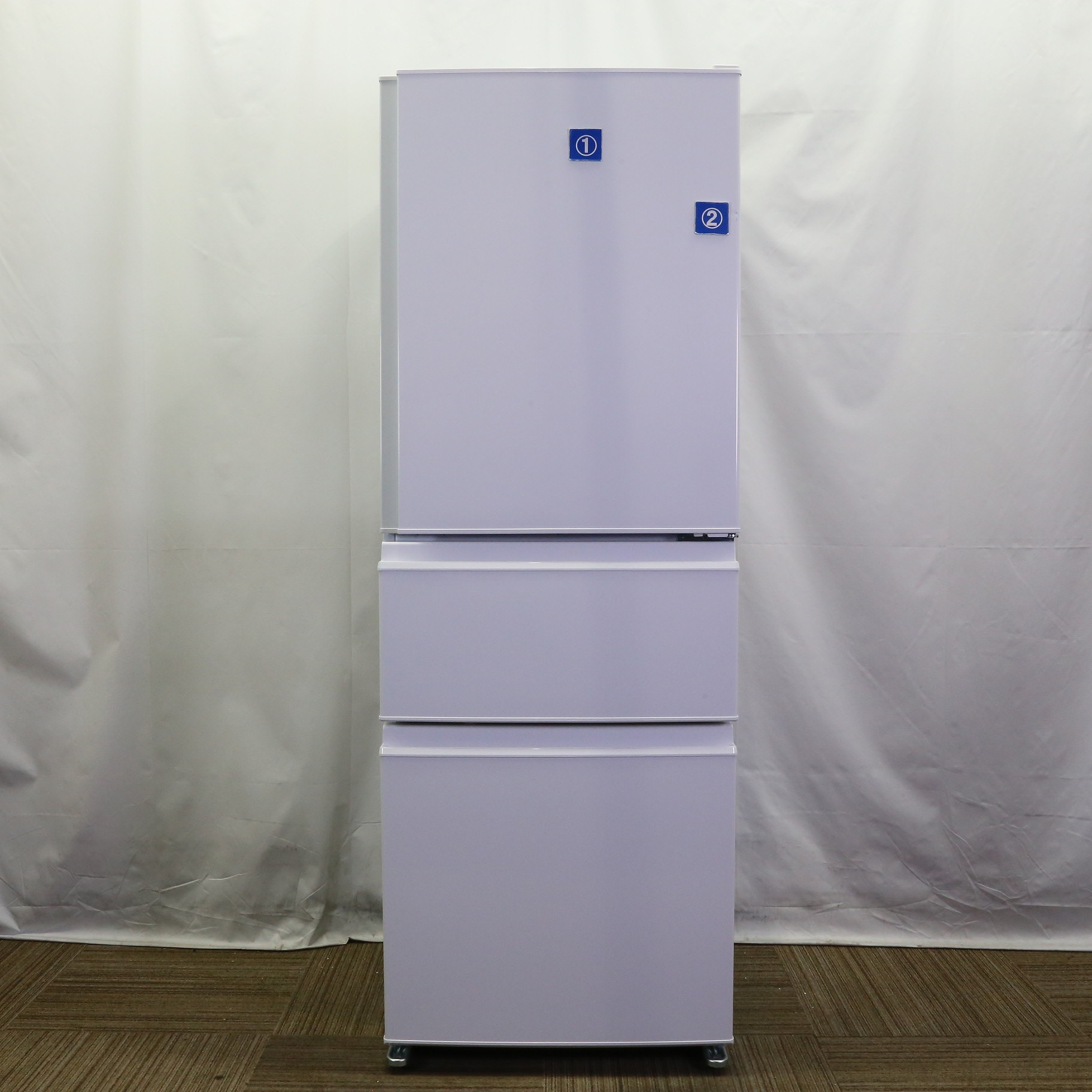 〔展示品〕 冷蔵庫 ホワイト MR-C33H-W ［幅60cm ／330L ／3ドア ／右開きタイプ ／2022年］