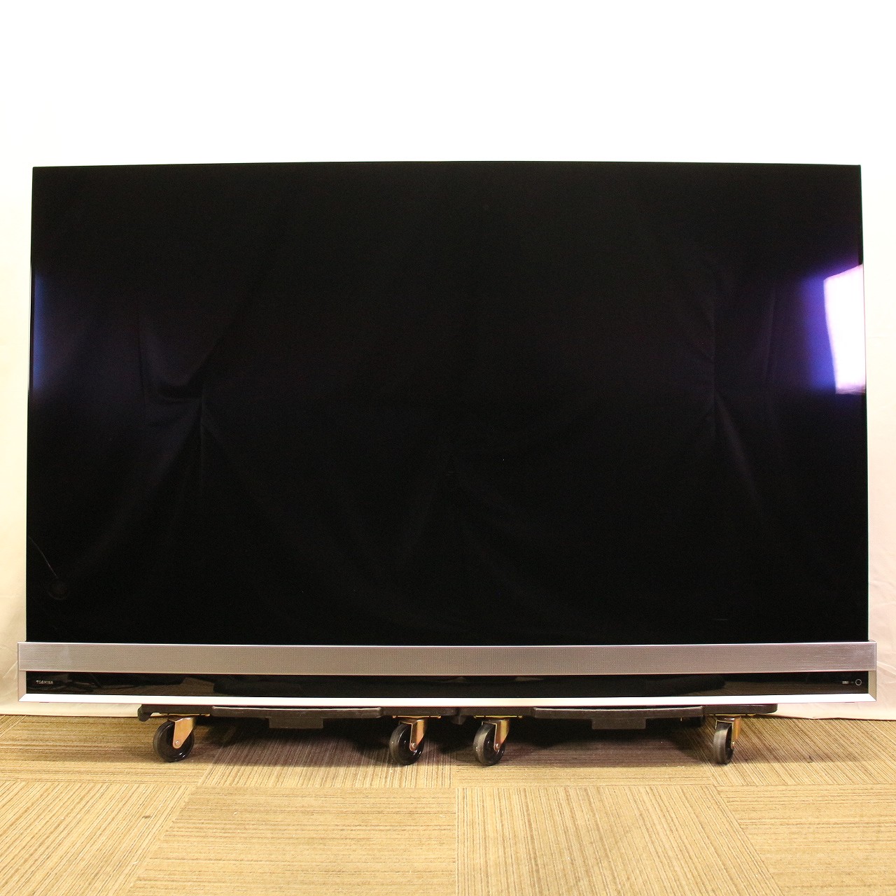 中古】〔中古品（難あり）〕 有機ELテレビ REGZA(レグザ) 77X9400