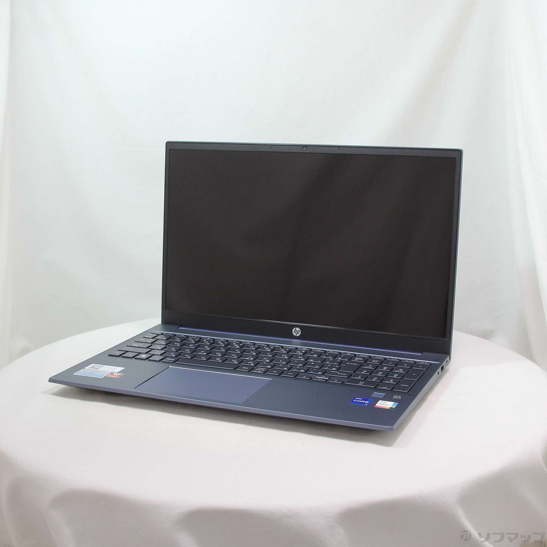 HP 15-eg3010TU Intel Core i7 美品