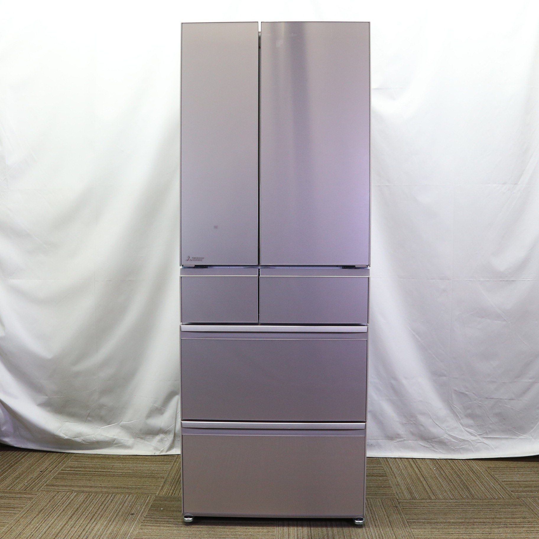 〔展示品〕 冷蔵庫 WZシリーズ グレイングレージュ MR-WZ61J-C ［幅68.5cm ／608L ／6ドア ／観音開きタイプ ／2023年］