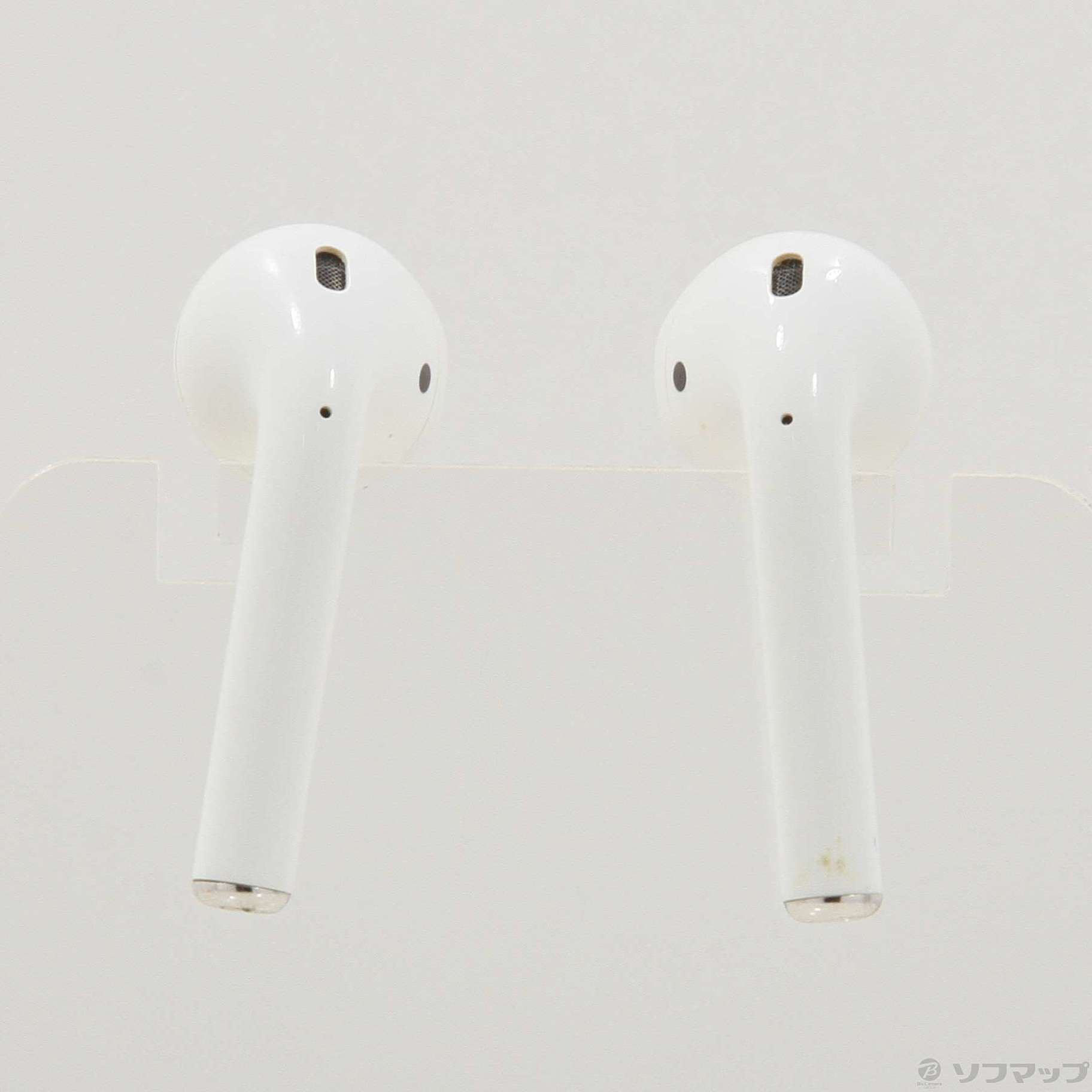 AirPods 第2世代 with Wireless Charging Case MRXJ2J／A
