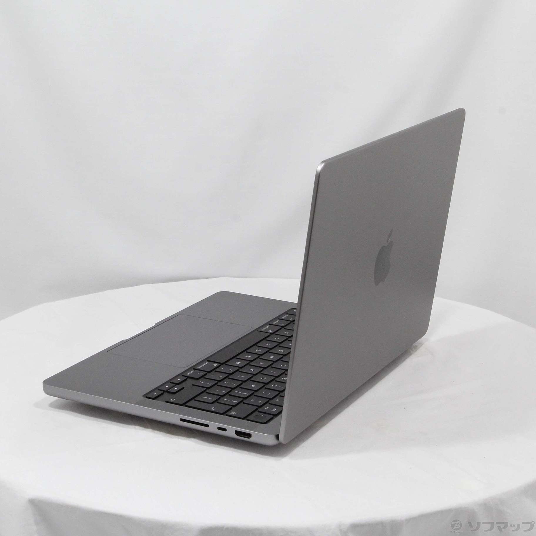 中古】MacBook Pro 14.2-inch Late 2021 MKGP3J／A Apple M1 Max 10