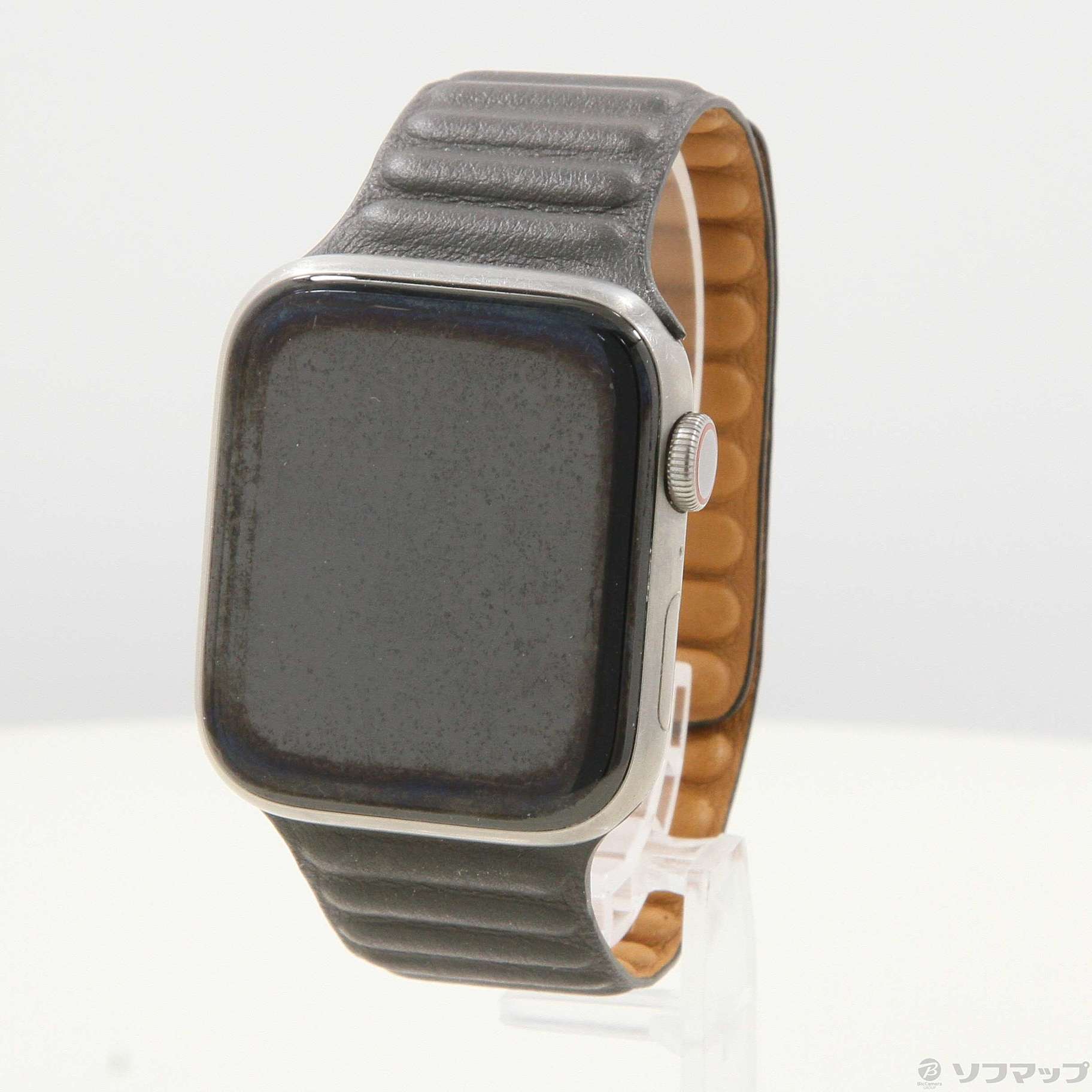 Apple Watch Series 6 GPS + Cellular 44mm チタニウムケース ブラックレザーリンク