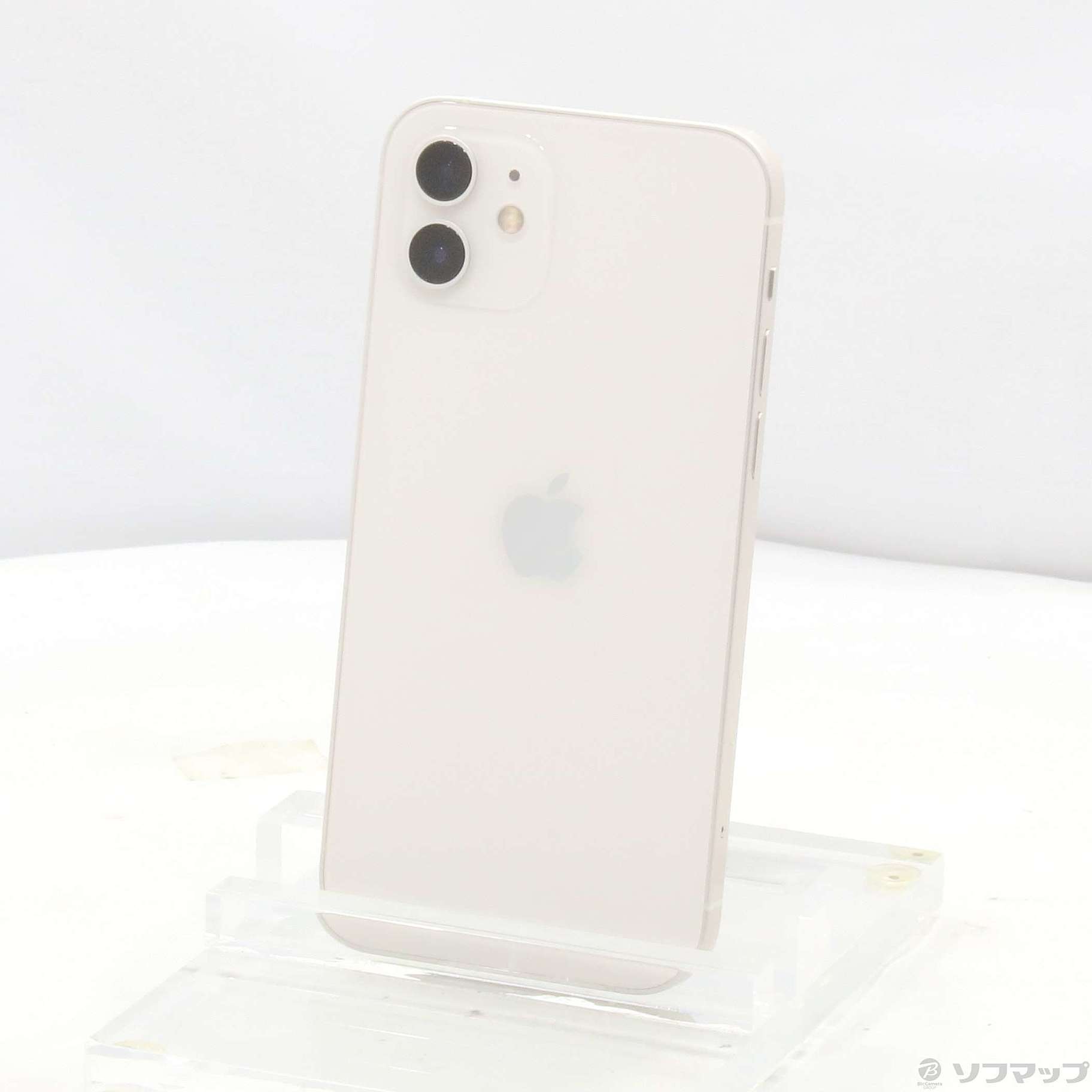 iPhone12 ホワイト 64GB 本体 背面傷あり2枚目のケースをつけます