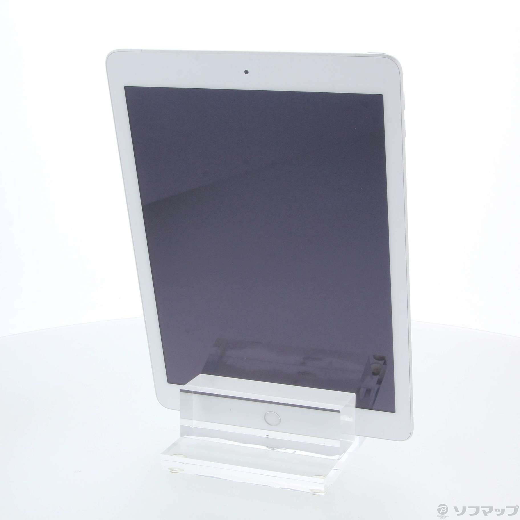 iPad 第5世代 32GB シルバー MP1L2J／A docomoロック解除SIMフリー