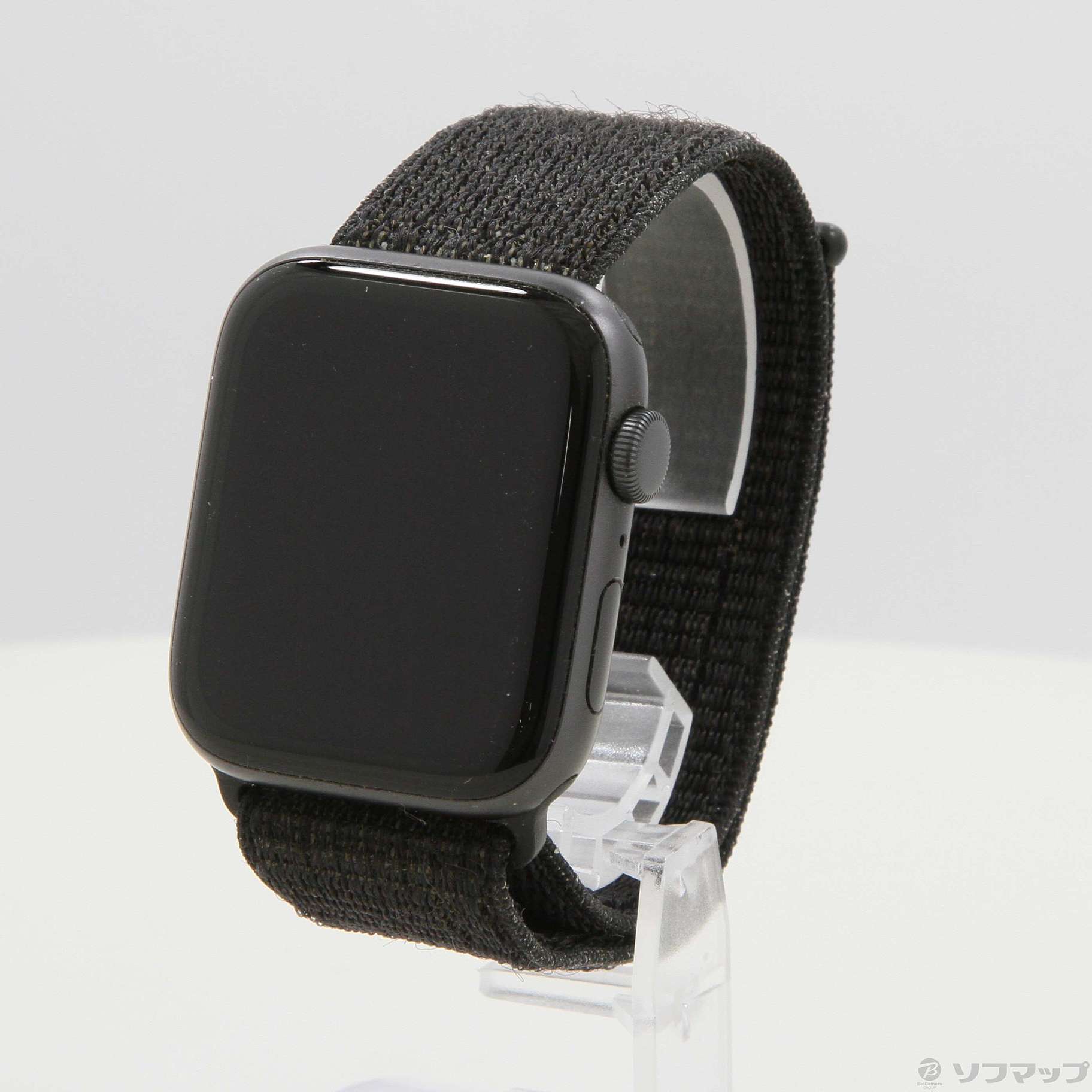 中古品〕 Apple Watch SE 第1世代 Nike GPS 44mm スペースグレイアルミニウムケース ブラックNikeスポーツループ -  Imsohooked