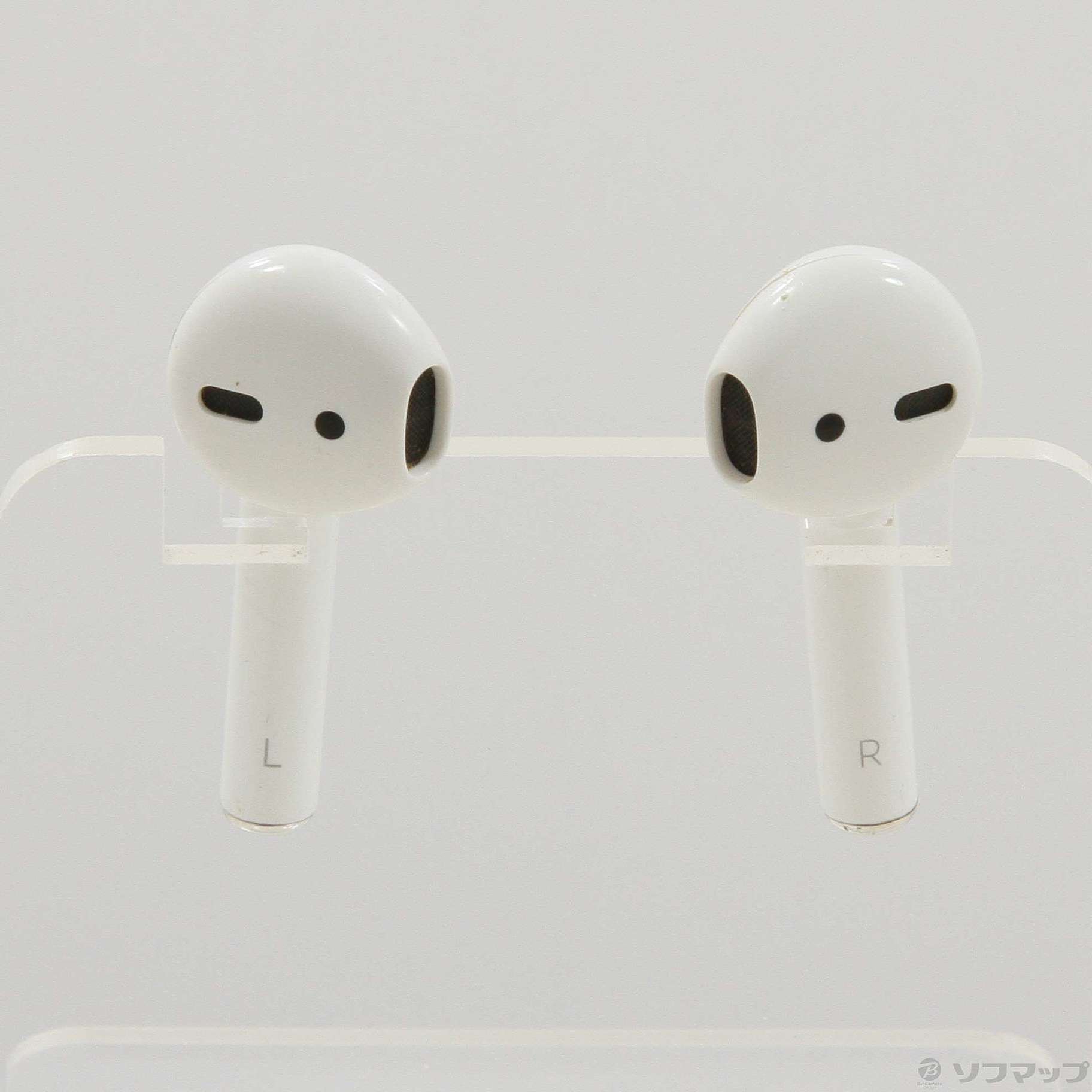 中古】AirPods 第2世代 with Charging Case MV7N2J／A [2133050995373