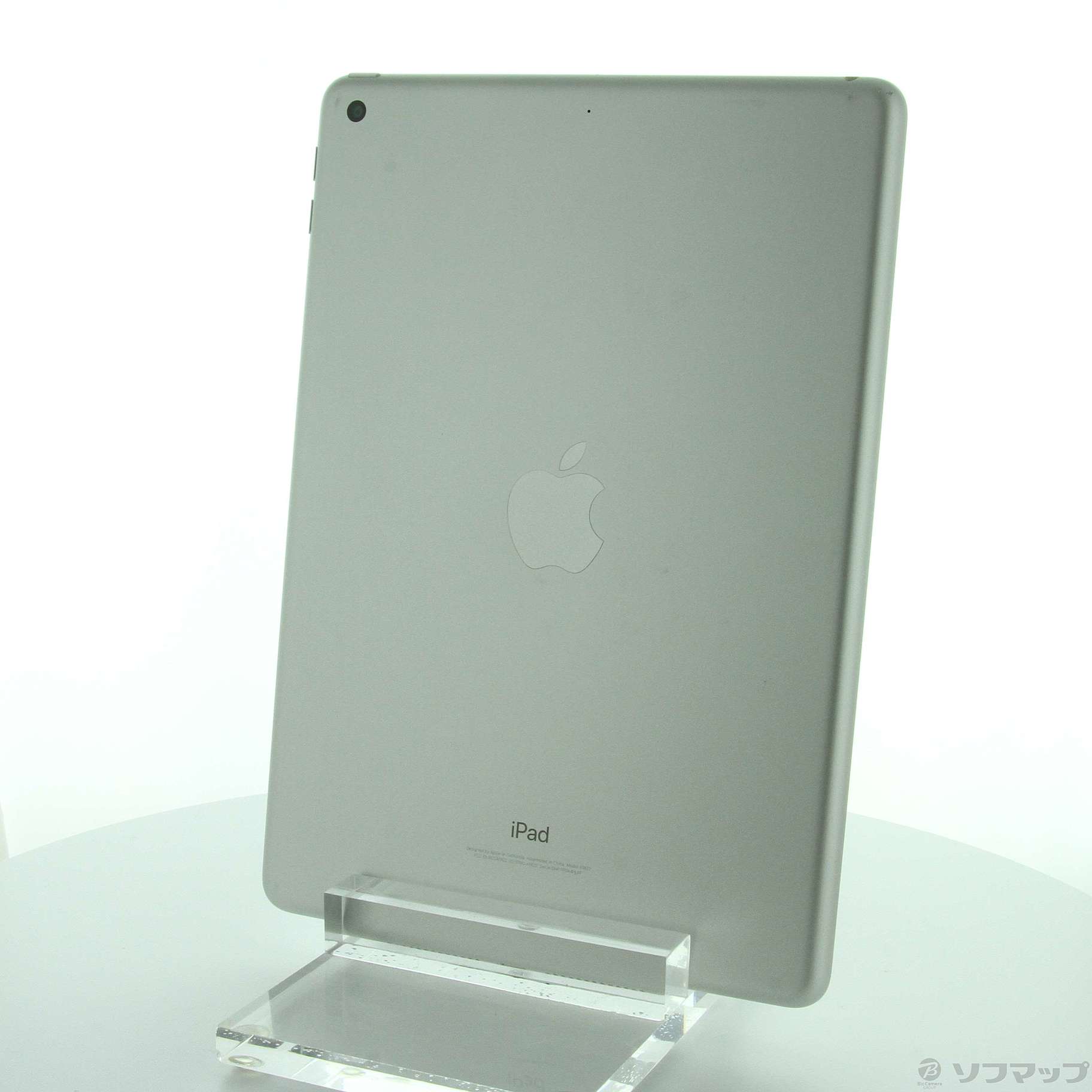 中古】iPad 第5世代 128GB シルバー MP2J2J／A Wi-Fi [2133051082263