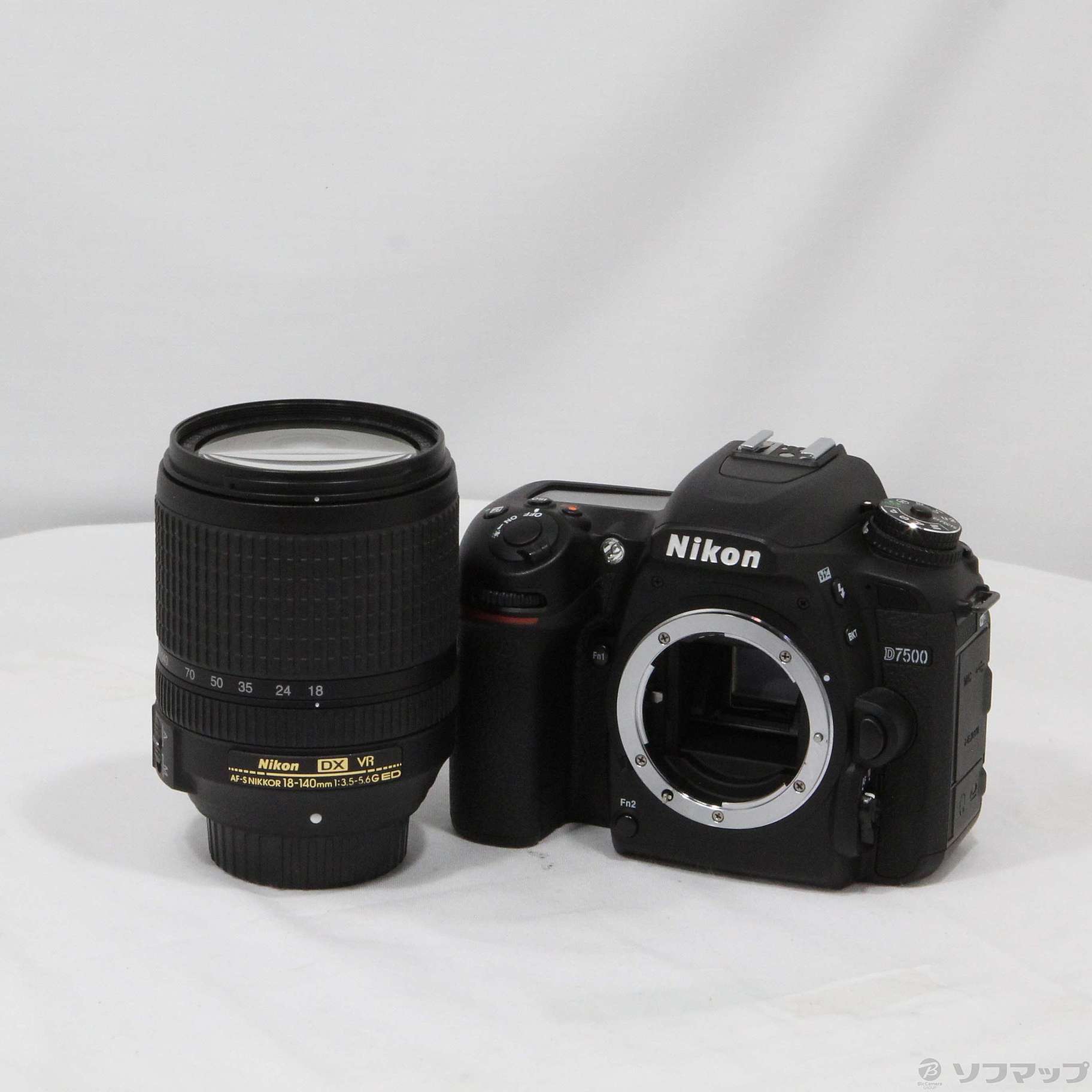 Nikon D7500 18-140VR レンズキット