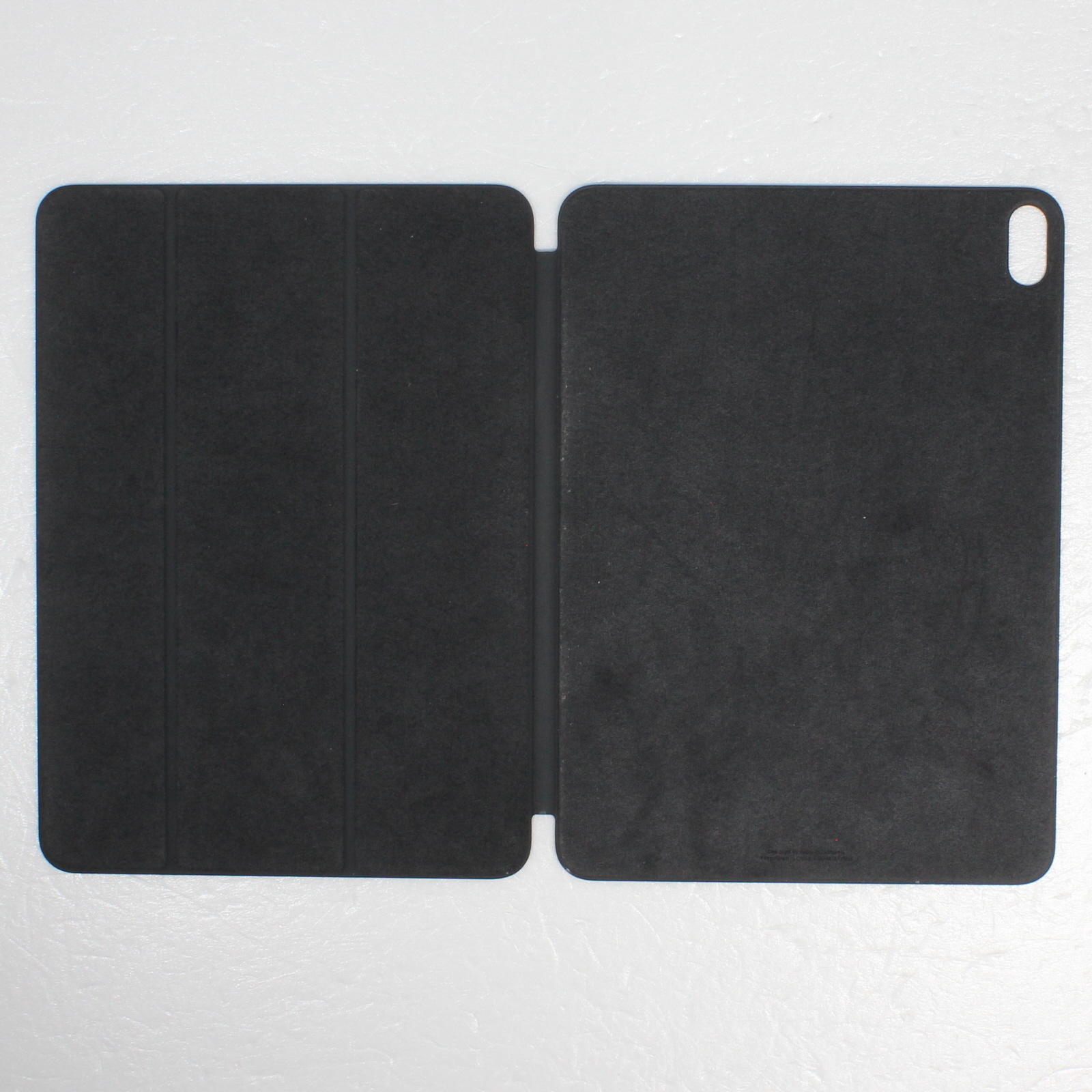 iPad Air 第4世代用 Smart Folio MH0D3FE／A ブラック