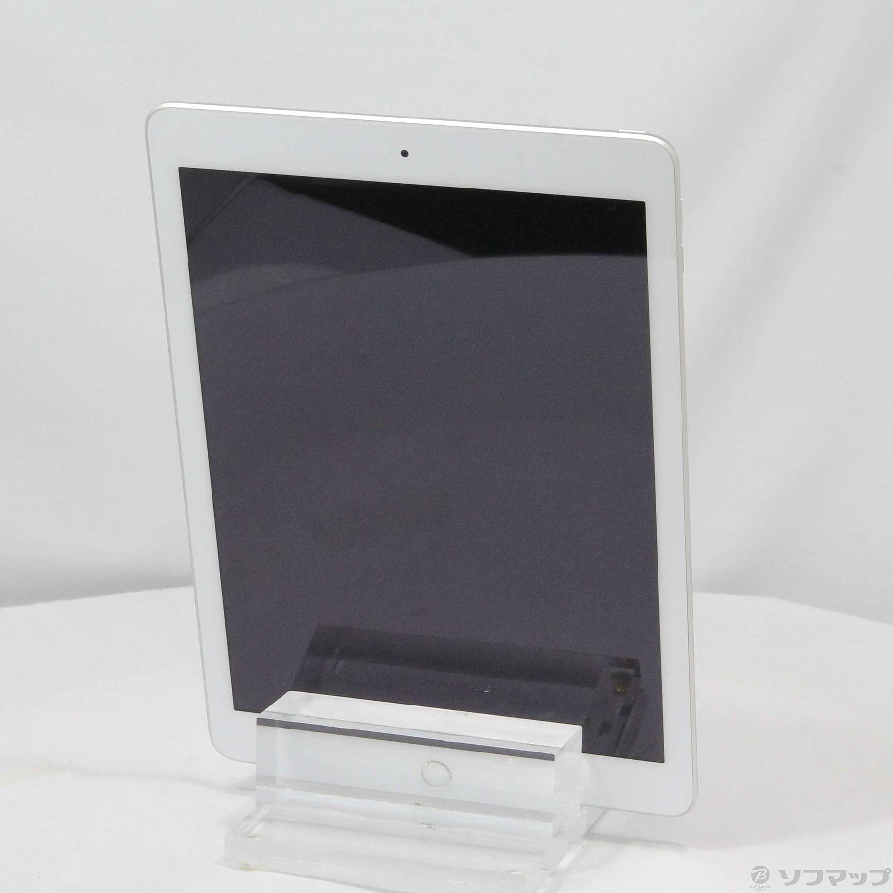 中古】iPad 第5世代 32GB シルバー MP2G2J／A Wi-Fi [2133051298336