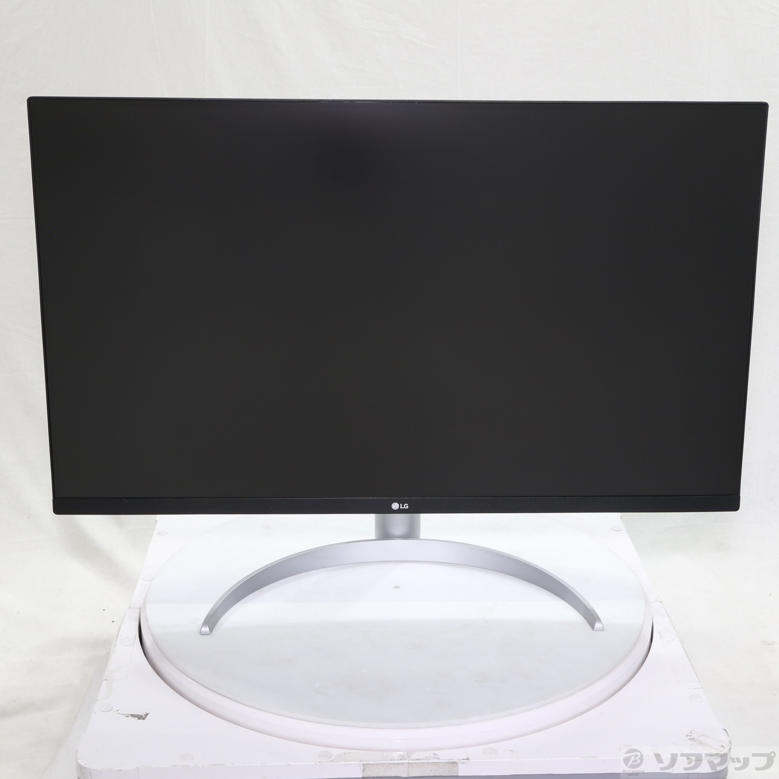 LG: 32UQ750-W (2026-01 まで保証あり)（LGエレクトロニクス