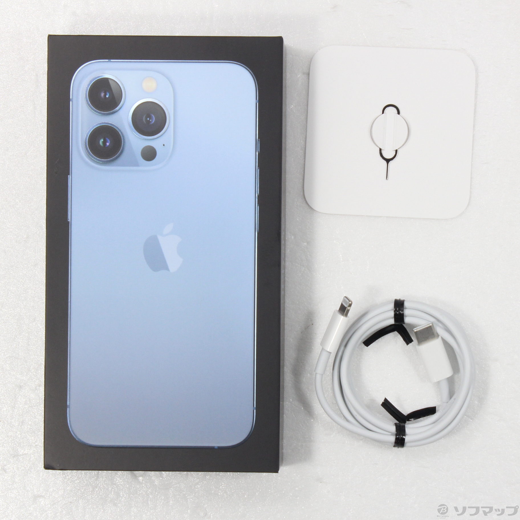 Apple iPhone 13 青 本体 充電ケーブル付き Apple iPhone 13 本体 青 充電ケーブル付き