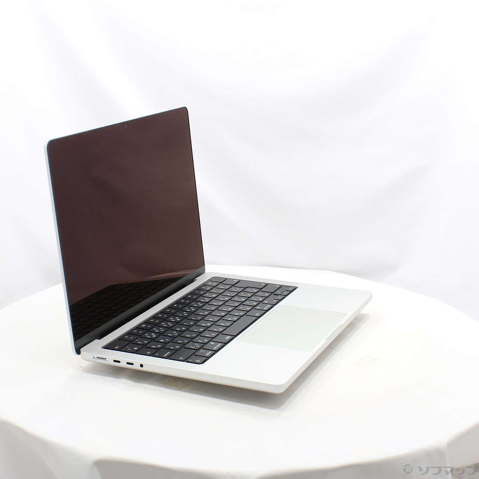 〔展示品〕 MacBook Pro 14.2-inch Early 2023 MPHH3J／A Apple M2 Pro  10コアCPU_16コアGPU 16GB SSD512GB シルバー 〔13.6 Ventura〕