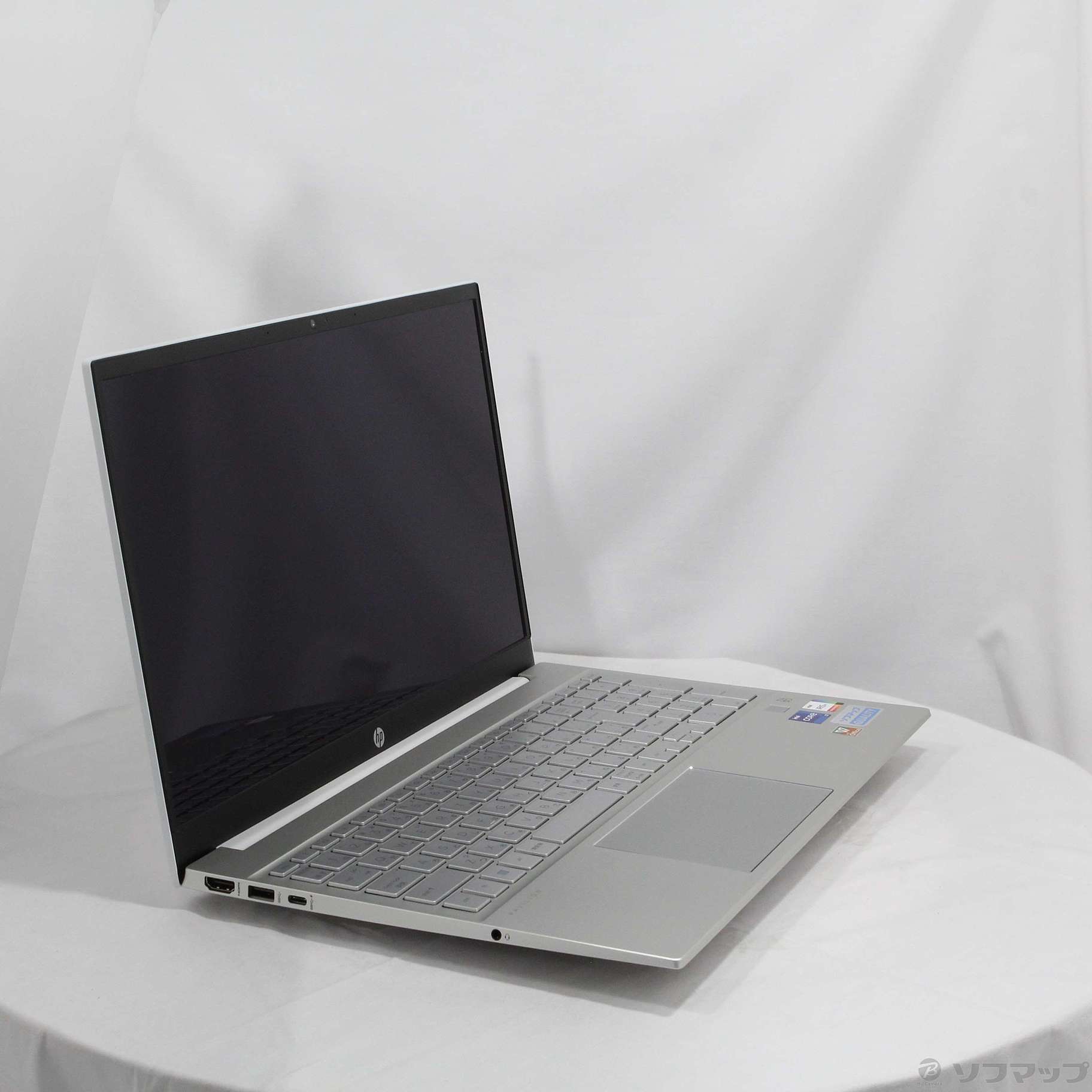 中古】HP Pavilion 15-eg3009TU 7P9J7PA#ABJ セラミックホワイト