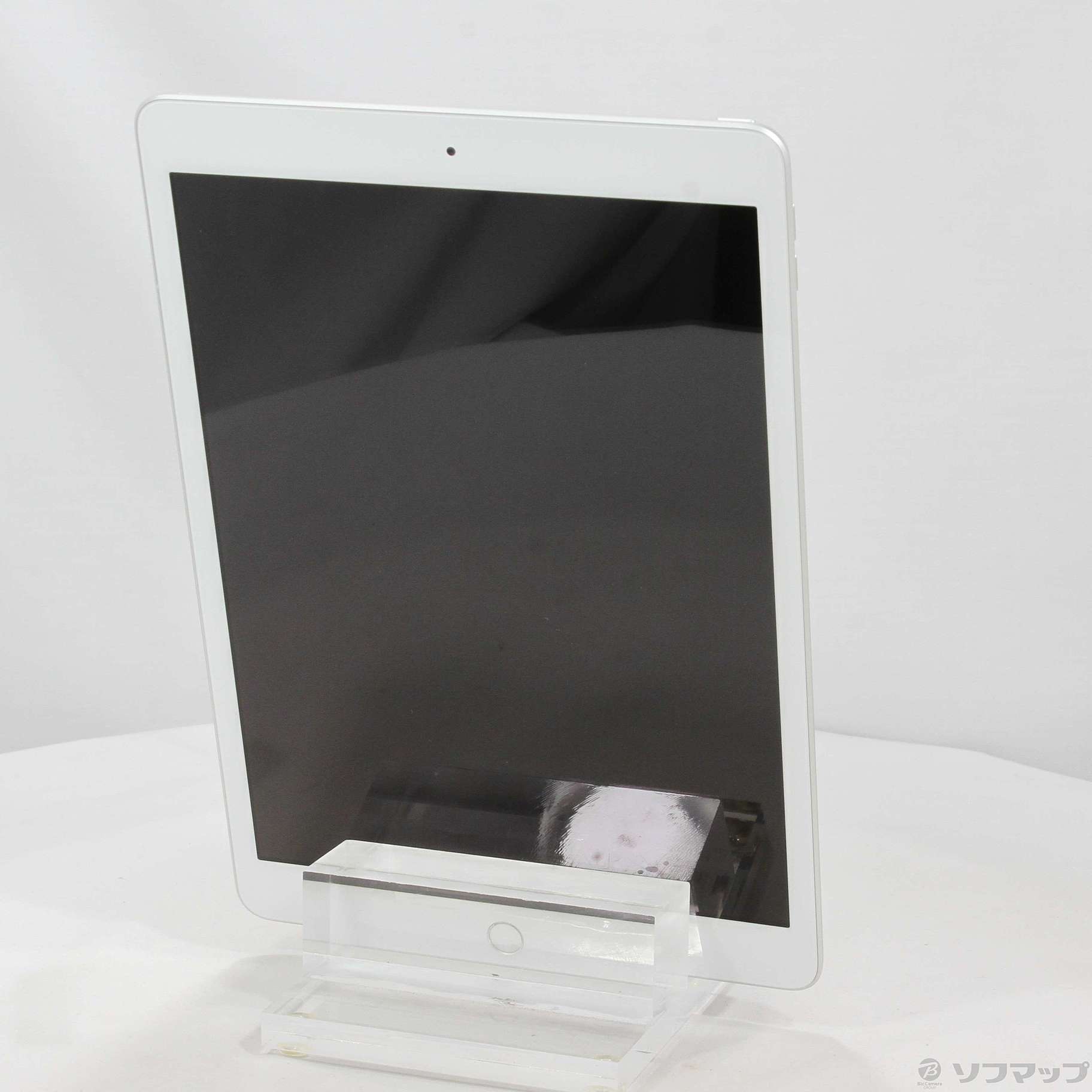 中古】iPad 第8世代 32GB シルバー MYLA2J／A Wi-Fi [2133052101840