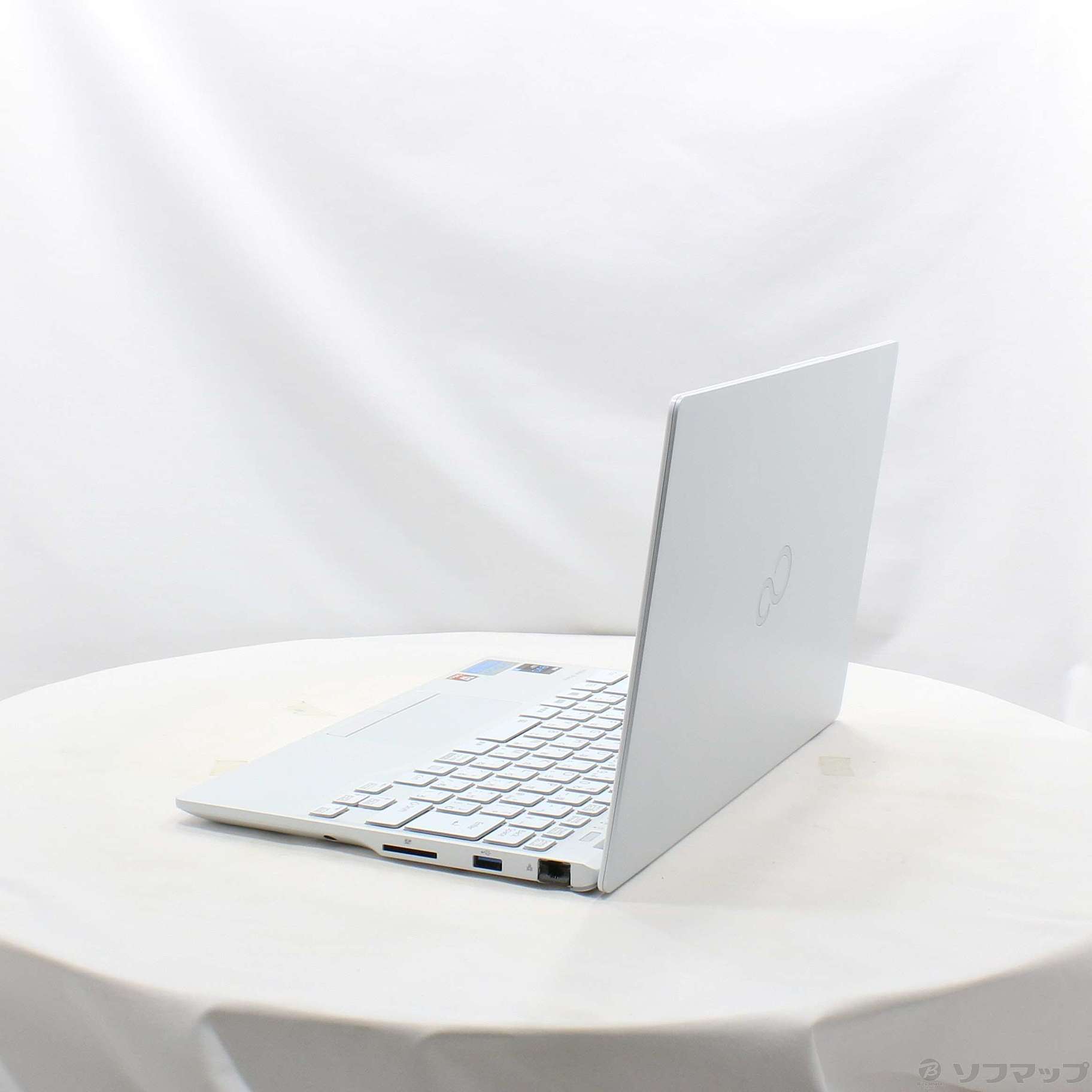 中古】LIFEBOOK UH90／F3 FMVU90F3W シルバーホワイト