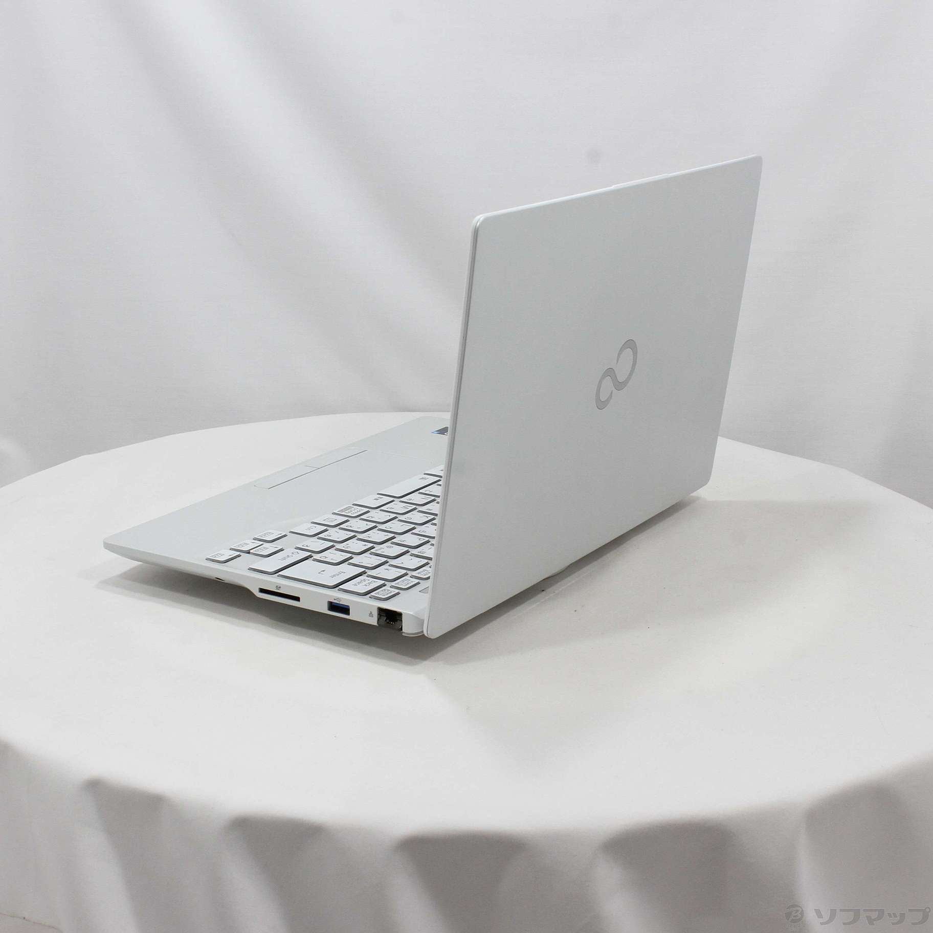 富士通 ノートパソコン LIFEBOOK FMVU90G2W 展示美品 【公式通販】