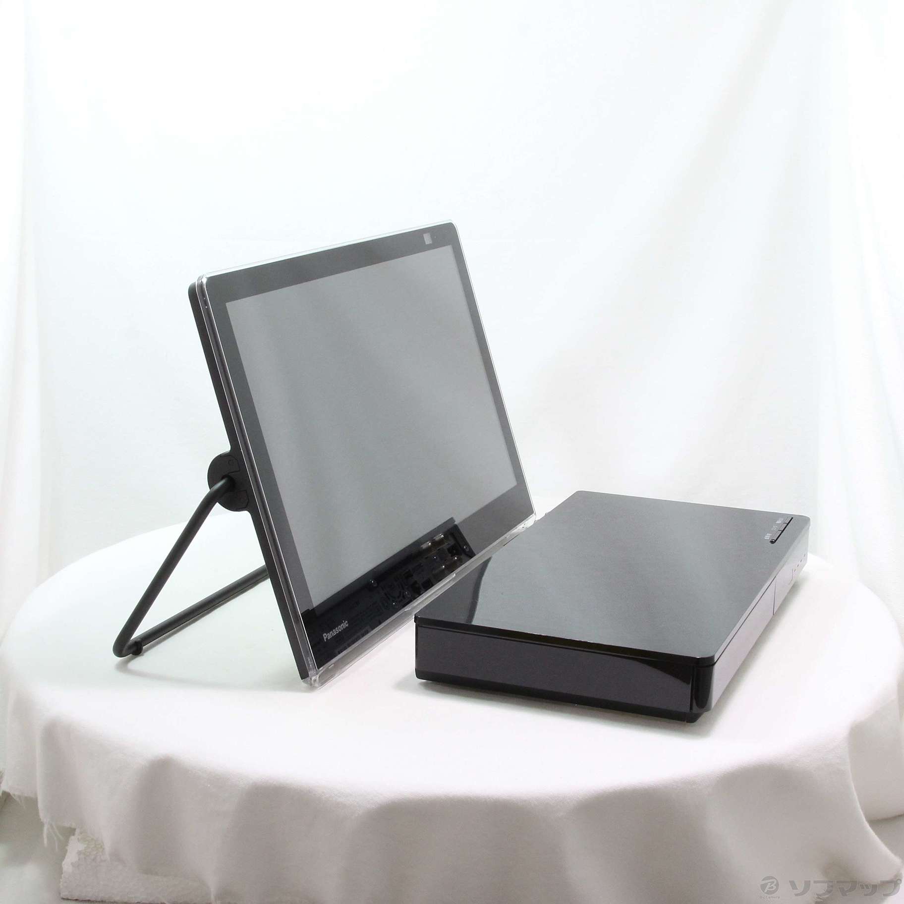 中古】〔展示品〕 ポータブルテレビ プライベートビエラ UN-15LD11-K