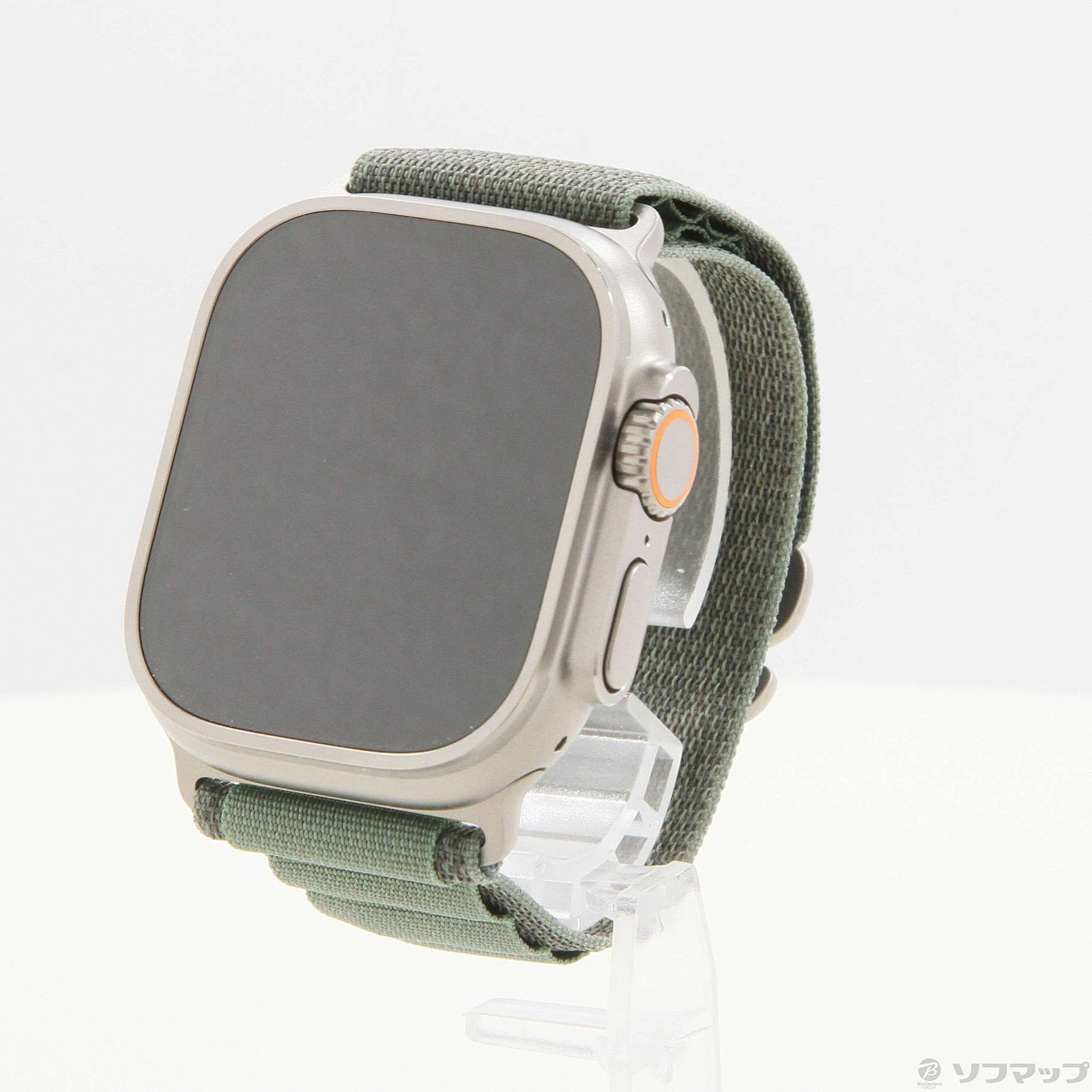 Apple Watch Ultra チタニウムケースとグリーンアルパインループ