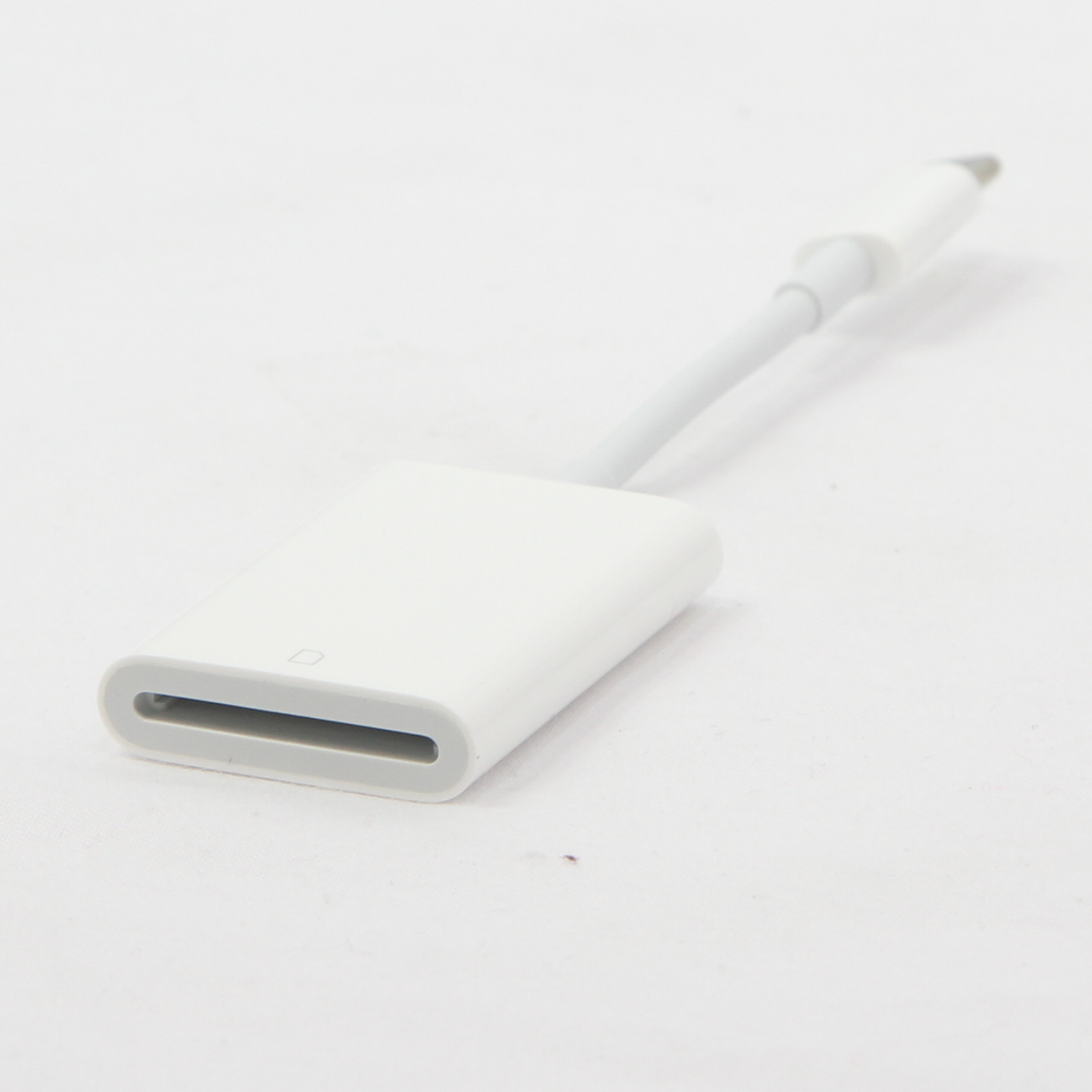 中古】USB-C-SDカードリーダー MUFG2ZA／A [2133052421979