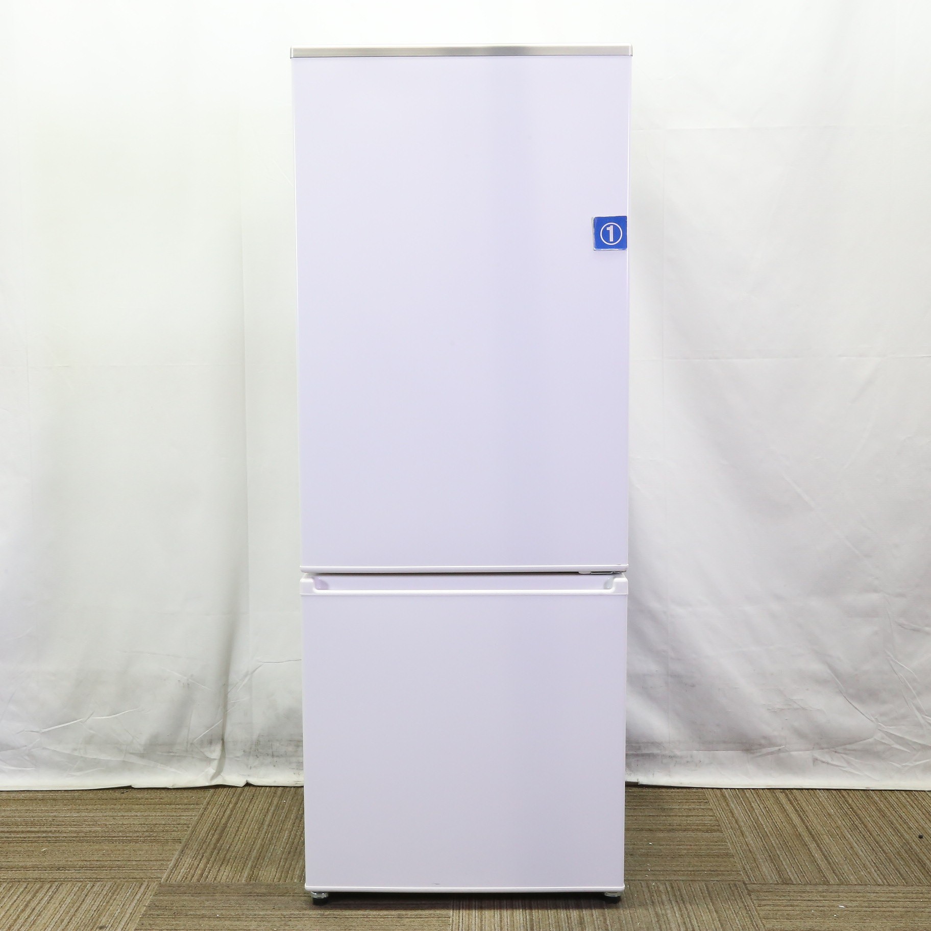 〔展示品〕 冷蔵庫 ホワイト AQR-20NBK(W) ［幅52.5cm ／201L ／2ドア ／右開きタイプ ／2022年］