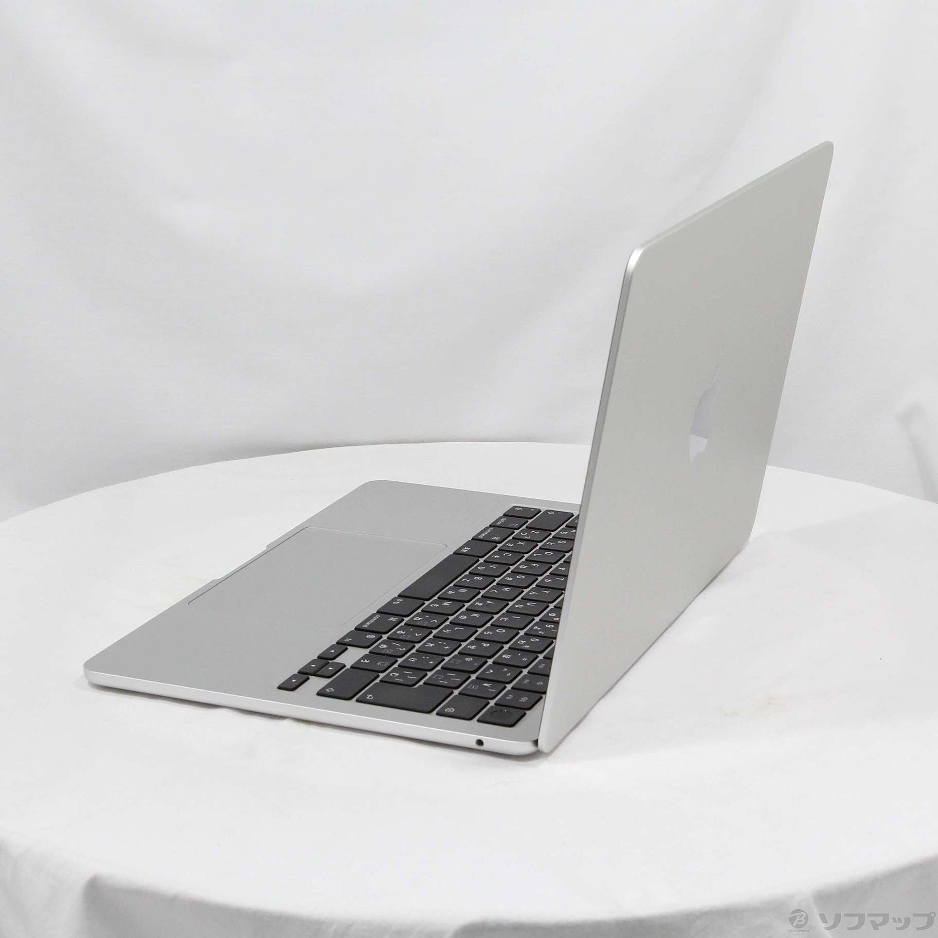 MacBook Air 13.6-inch Mid 2022 MLXY3J／A Apple M2 8コアCPU_8コアGPU 8GB SSD256GB  シルバー 〔12.6 Monterey〕