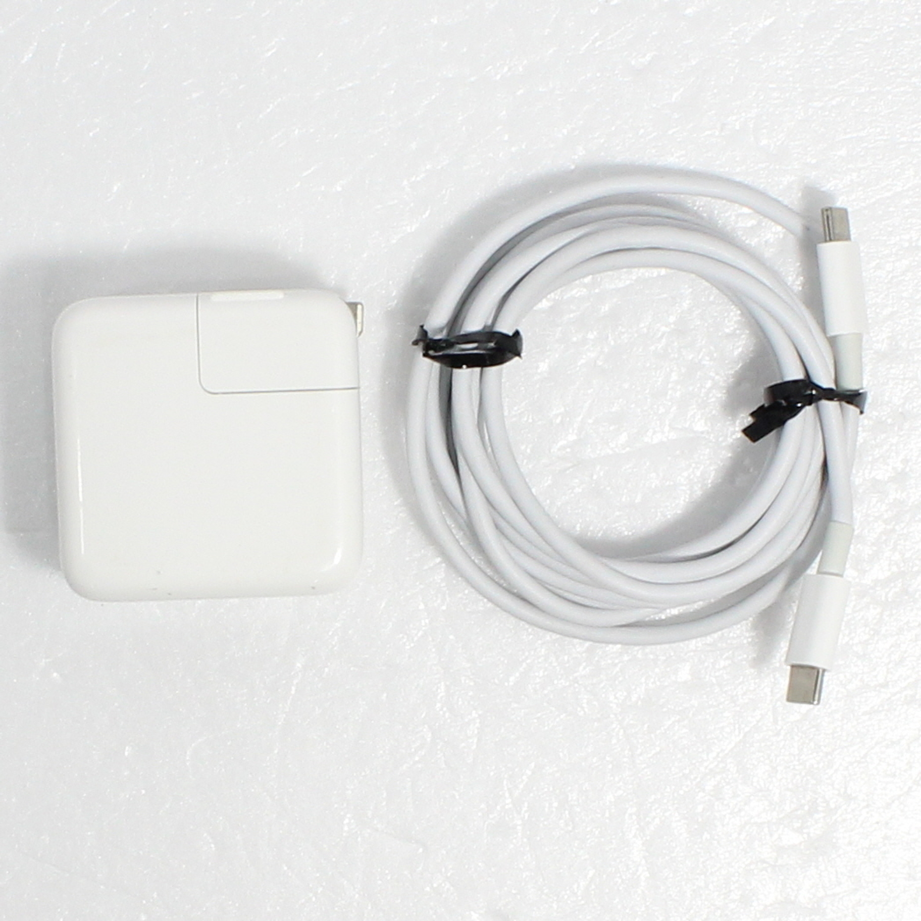 中古】MacBook Air 13.3-inch Mid 2019 MVFK2J／A Core_i5 1.6